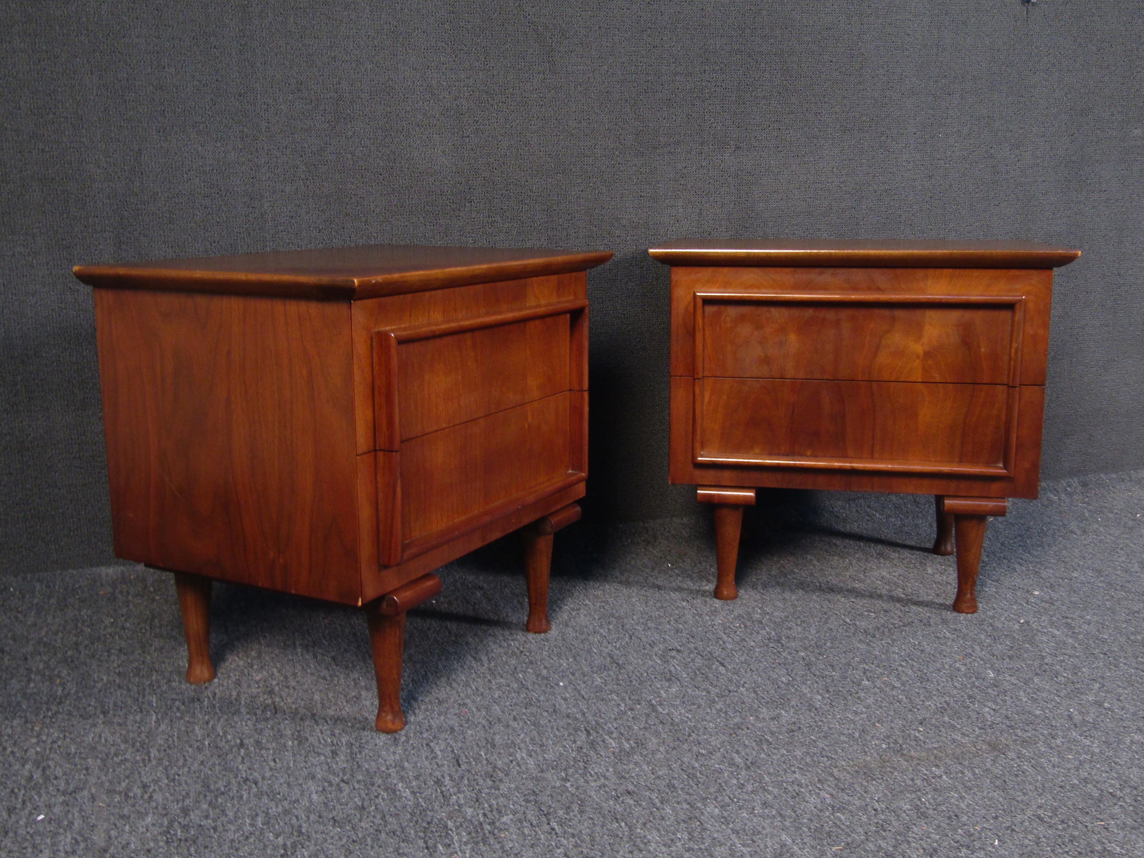 Set of Mid-Century Modern Nightstands In Good Condition In Brooklyn, NY