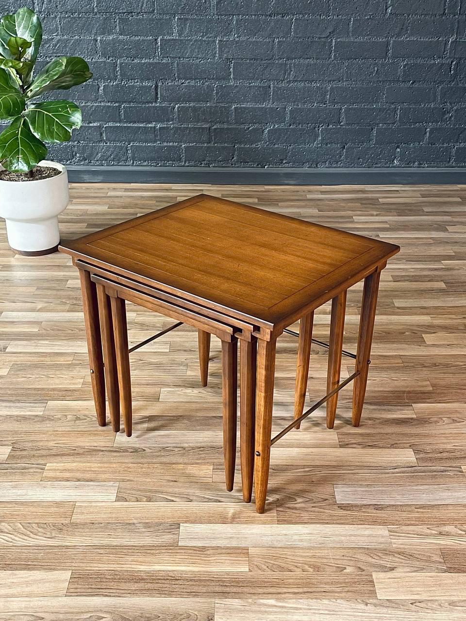 American Set of Mid-Century Modern “Sophisticate” Nesting Tables w/ Brass Accents For Sale