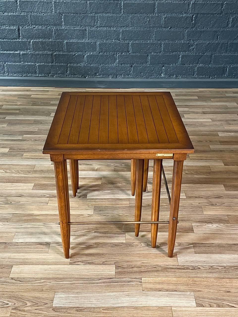 Mid-20th Century Set of Mid-Century Modern “Sophisticate” Nesting Tables w/ Brass Accents For Sale