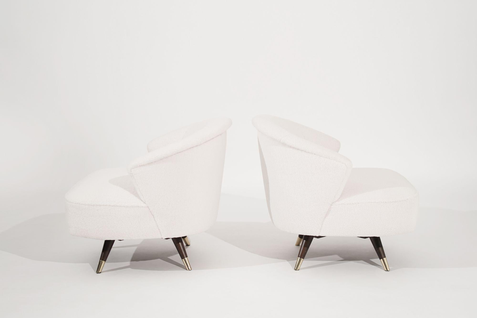 Set of Mid-Century Modern Swivel Chairs in Bouclé, circa 1950s In Excellent Condition In Westport, CT