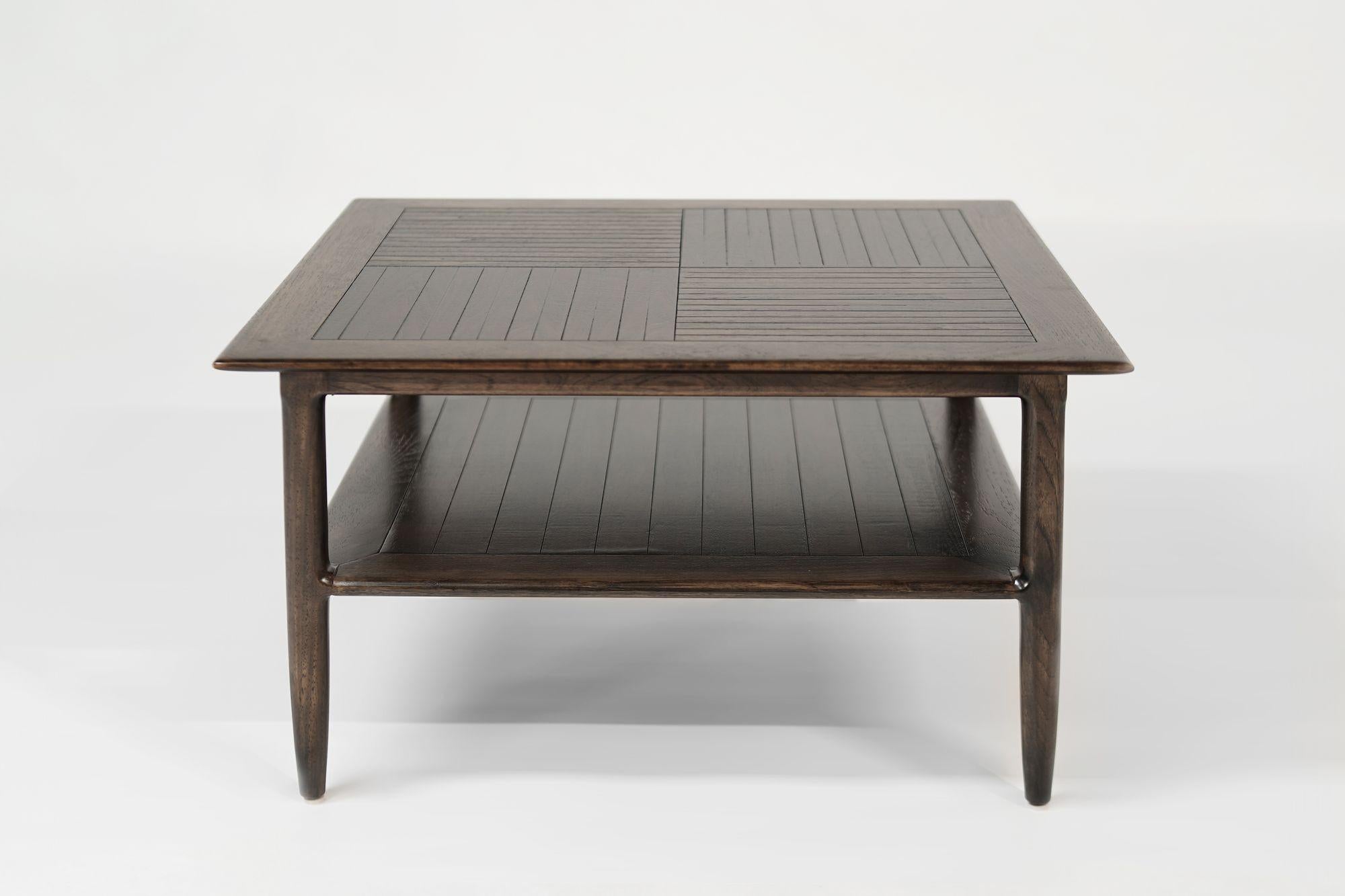 20ième siècle Ensemble de tables basses en Oak C. Espresso, C. 1950s en vente