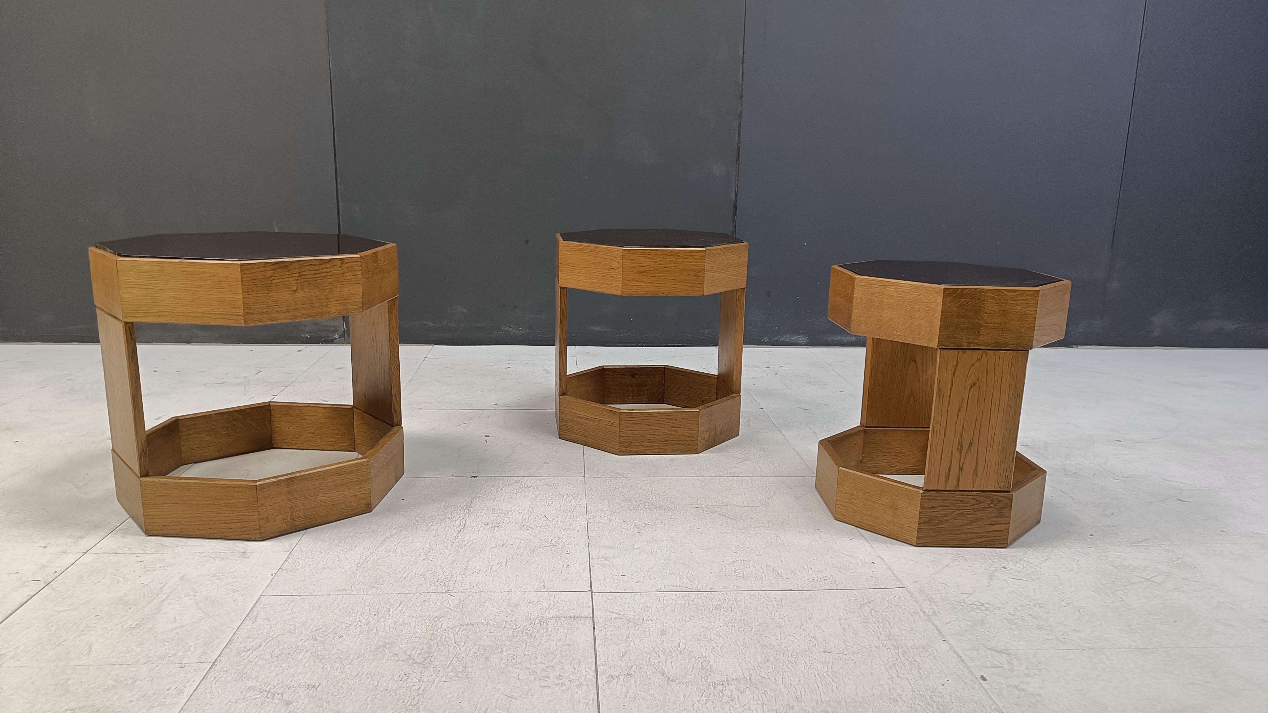 Set of mid century octogonal wooden Italian nesting tables, 1960s In Good Condition In Leuven, Vlaams Gewest