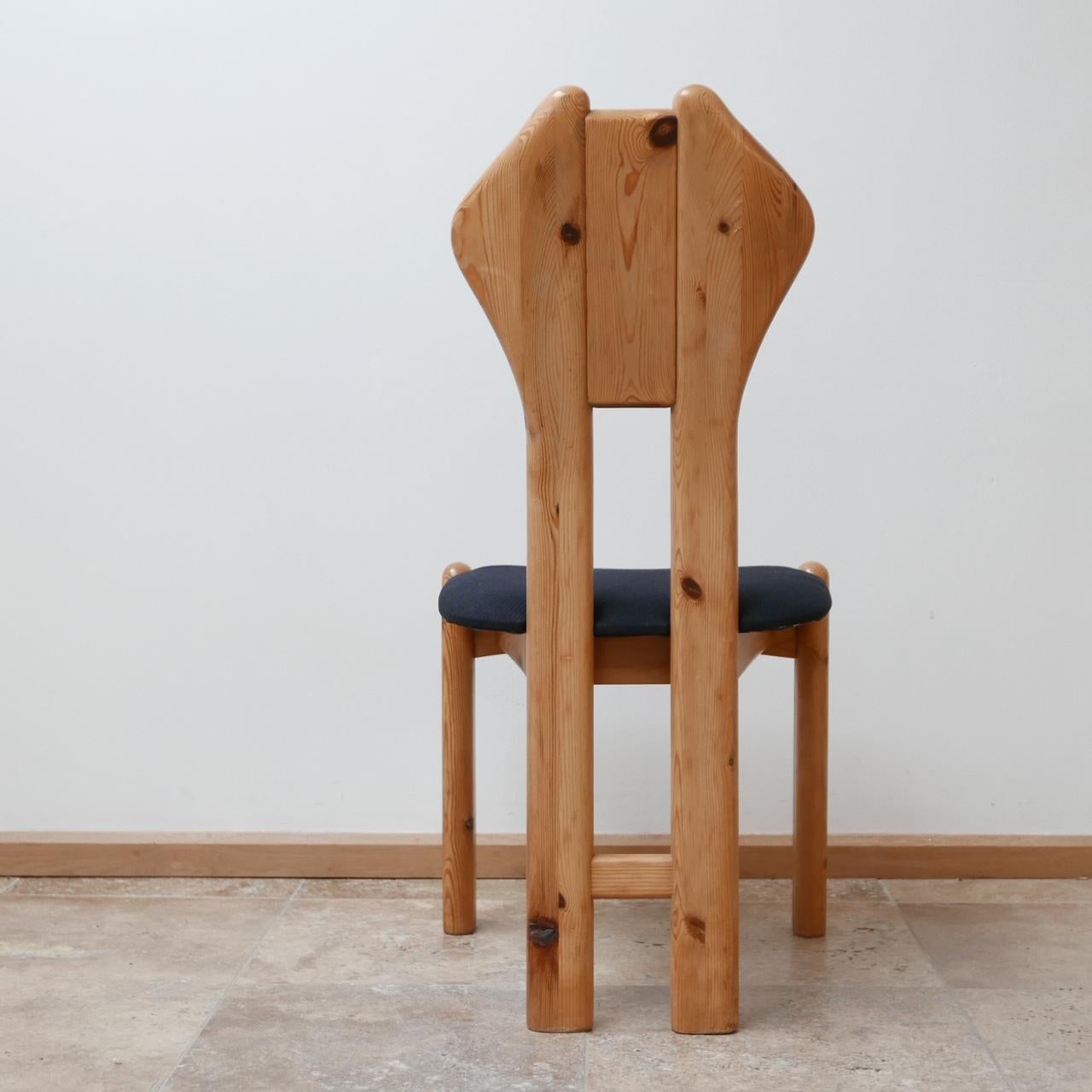Set of Midcentury Pine Danish Dining Chairs 4