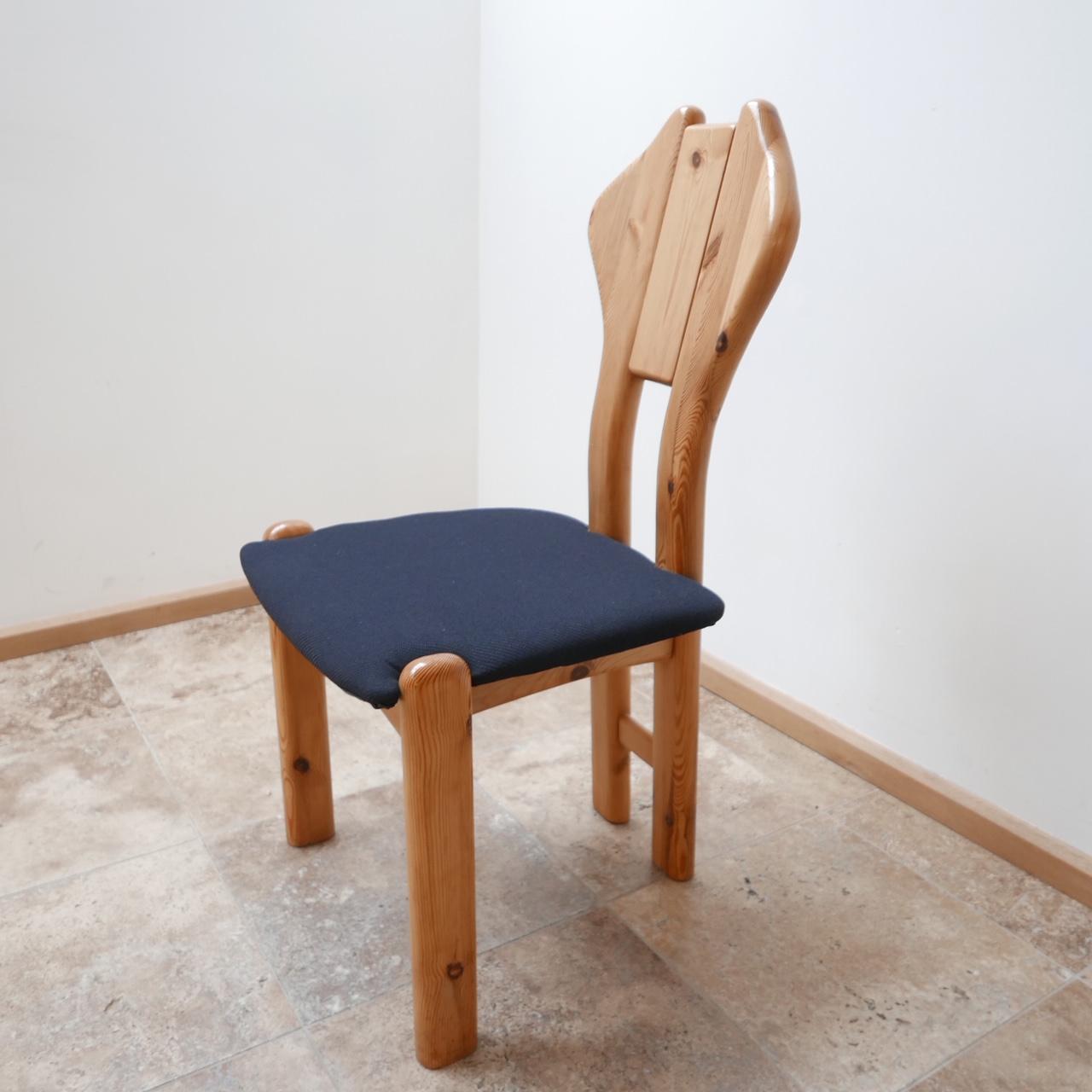 Set of Midcentury Pine Danish Dining Chairs 2