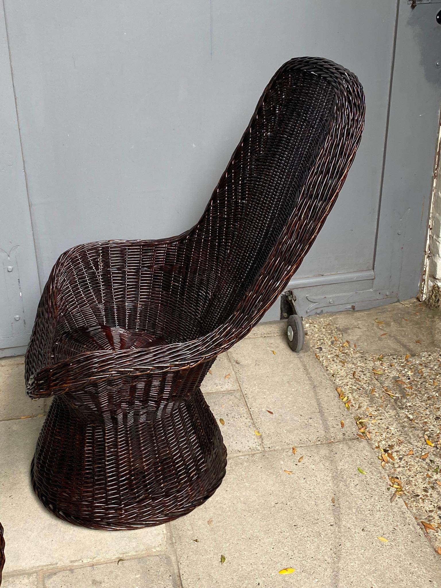 Mid Century Set of Wicker / Rattan Table & Chairs By Noordwolde, Dutch 1970s For Sale 5