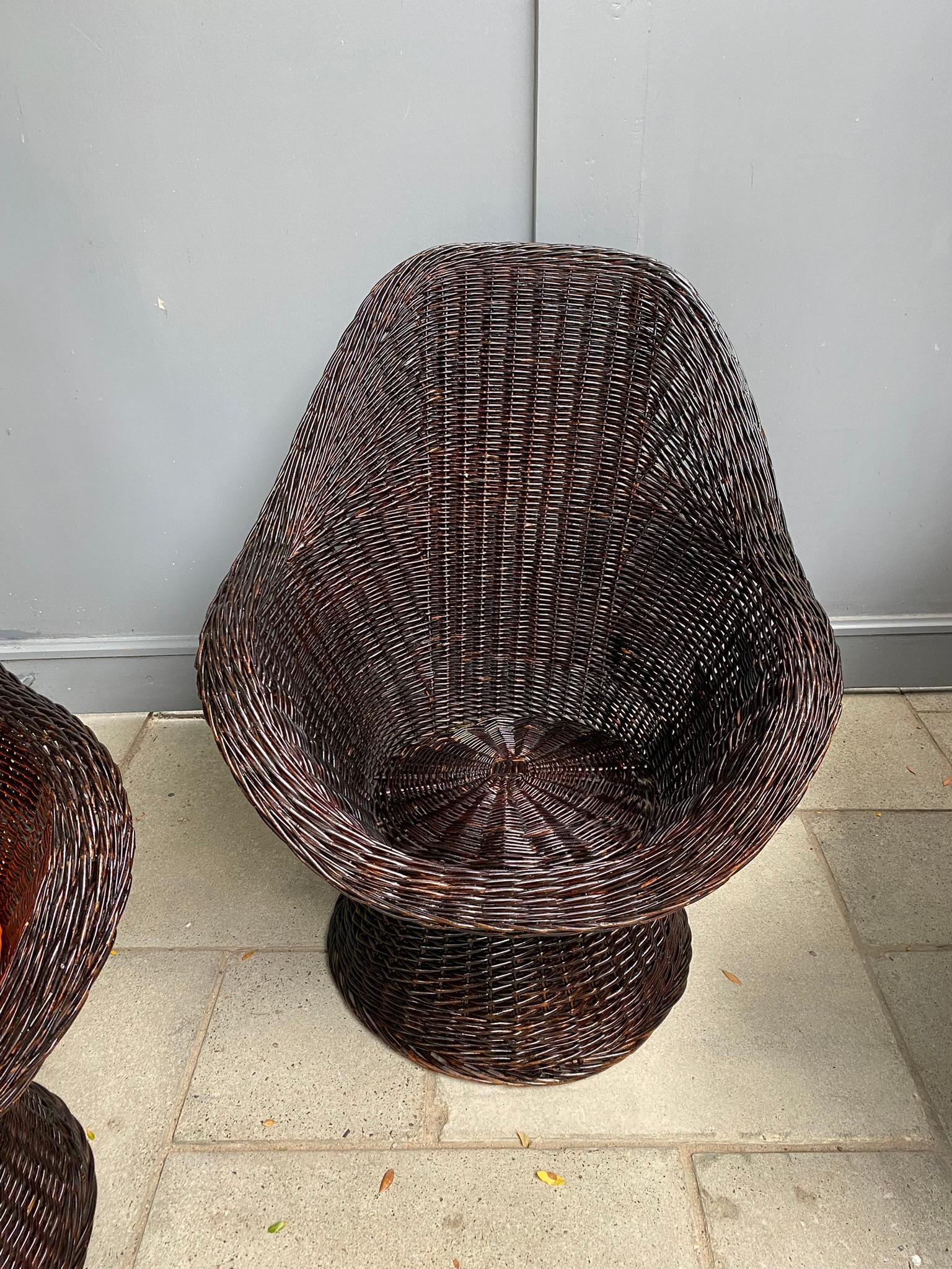Mid Century Set of Wicker / Rattan Table & Chairs By Noordwolde, Dutch 1970s For Sale 14