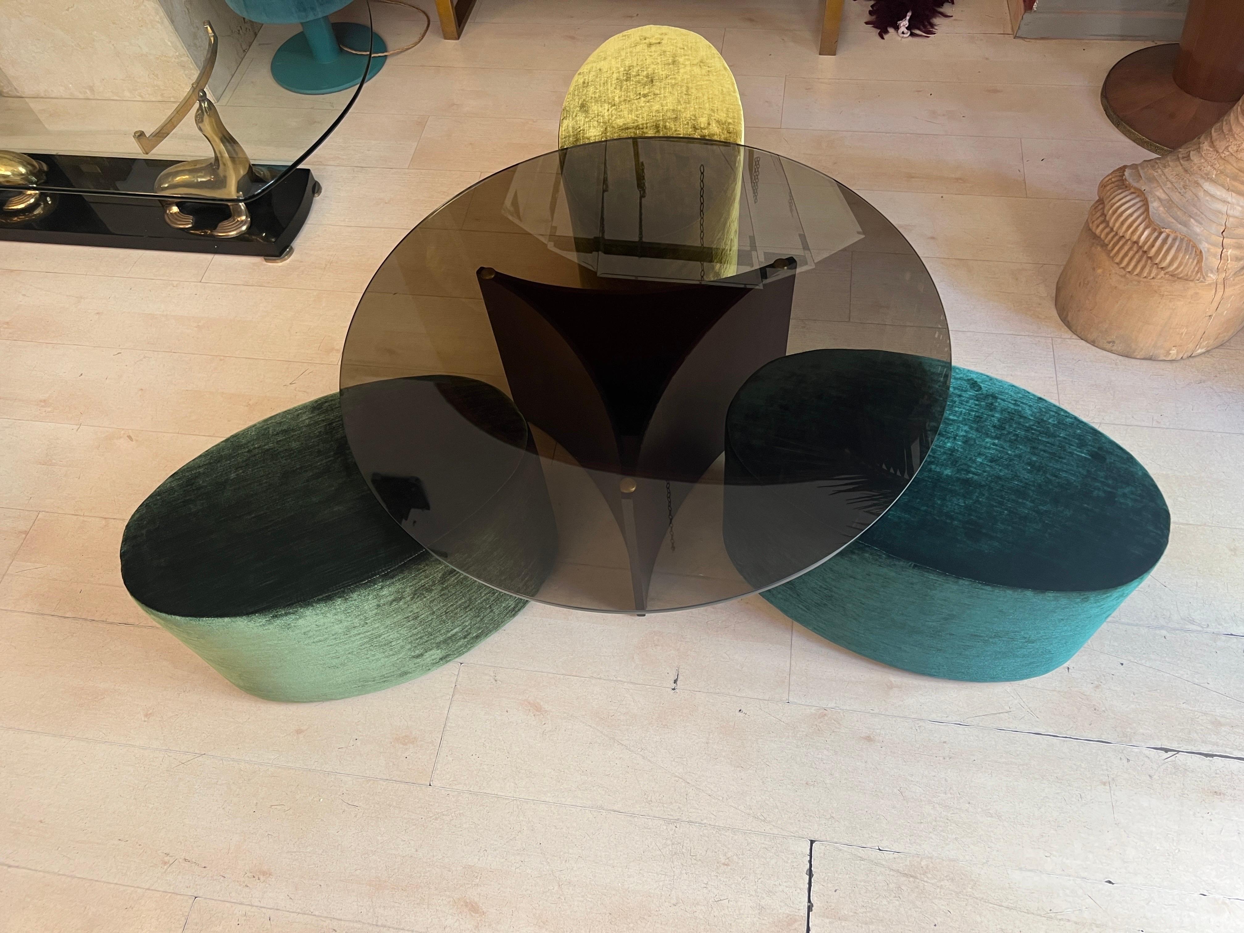 Set of Mid-Century Round Coffee Table and Three Green Velvet Foldaway Poufs 4