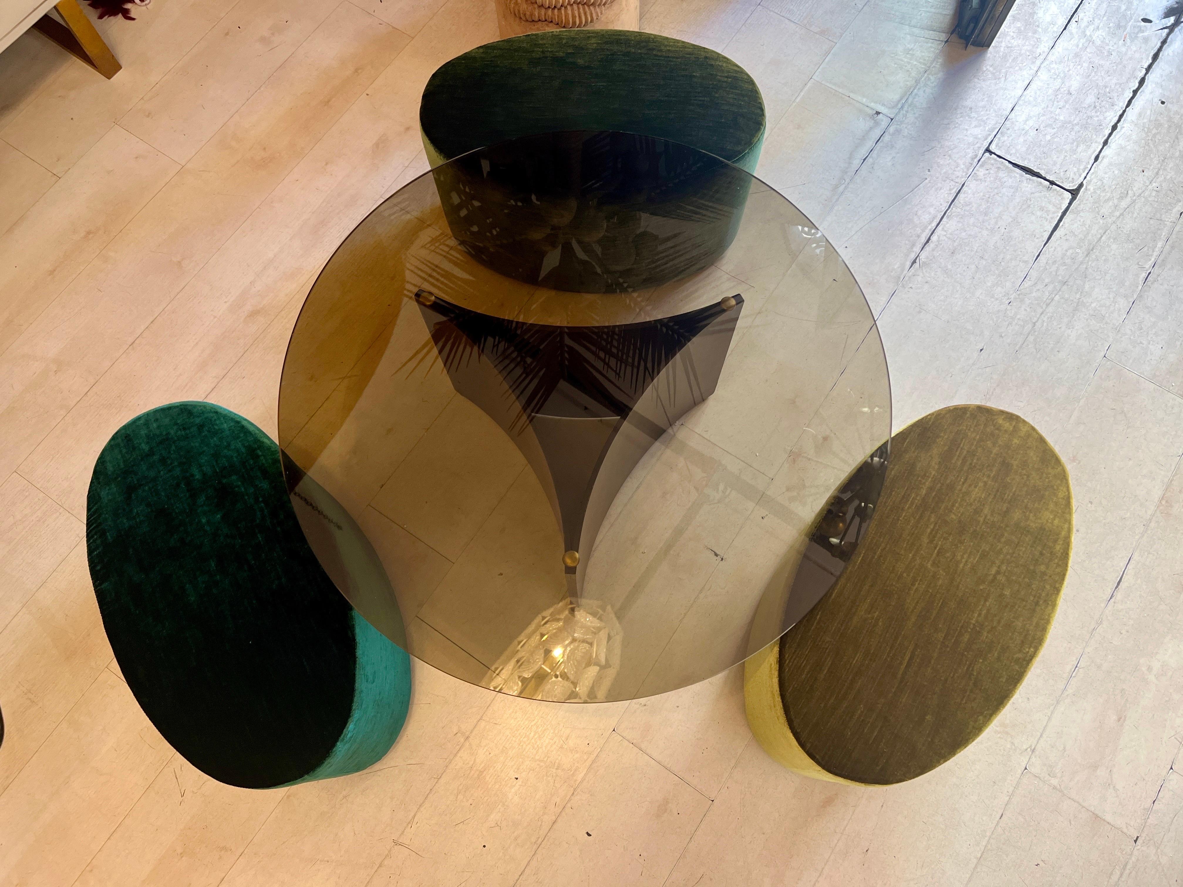 Set of Mid-Century Round Coffee Table and Three Green Velvet Foldaway Poufs 14