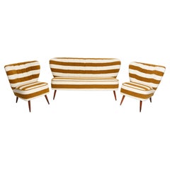 Retro Set of Mid Century White and Mustard Boucle Sofa and Armchairs, Europe, 1960s