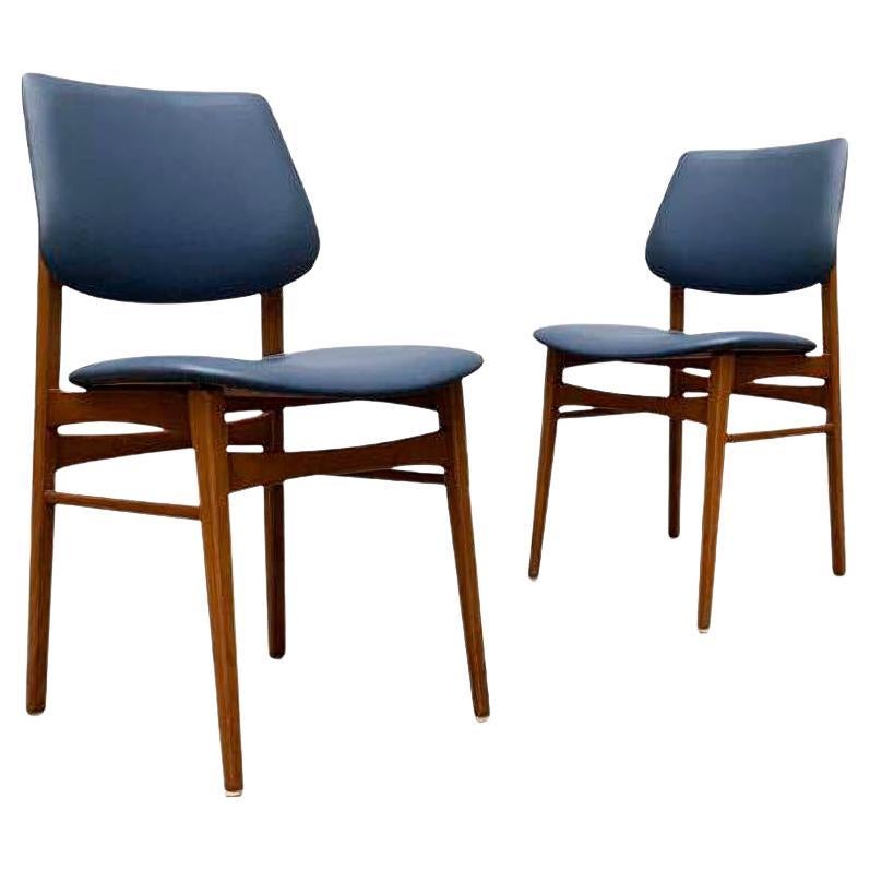 Set of Mid-Century Wooden Chairs