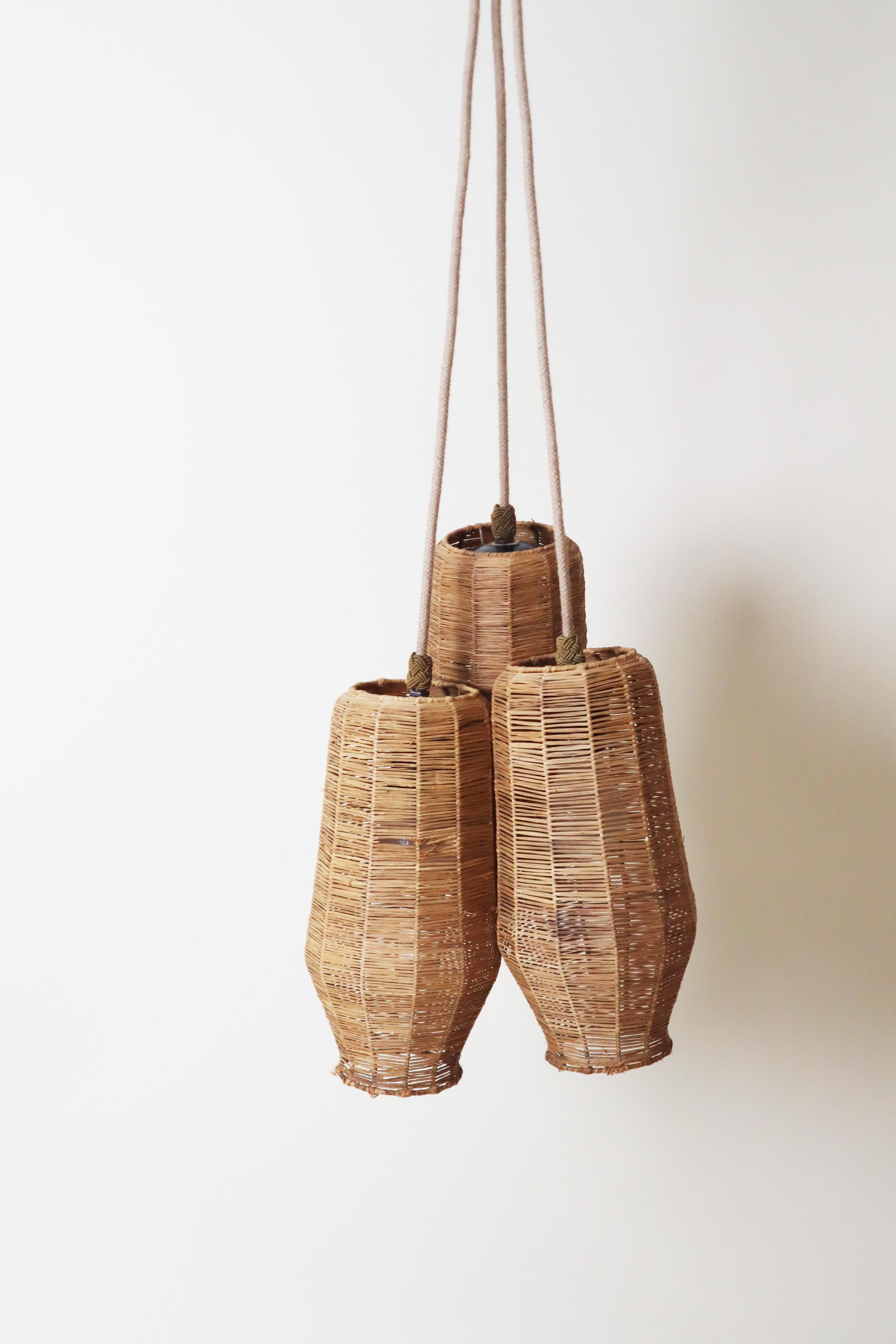 Set of Mid-eCntury Modern Straw Pendant Lights From the 1950s For Sale 2