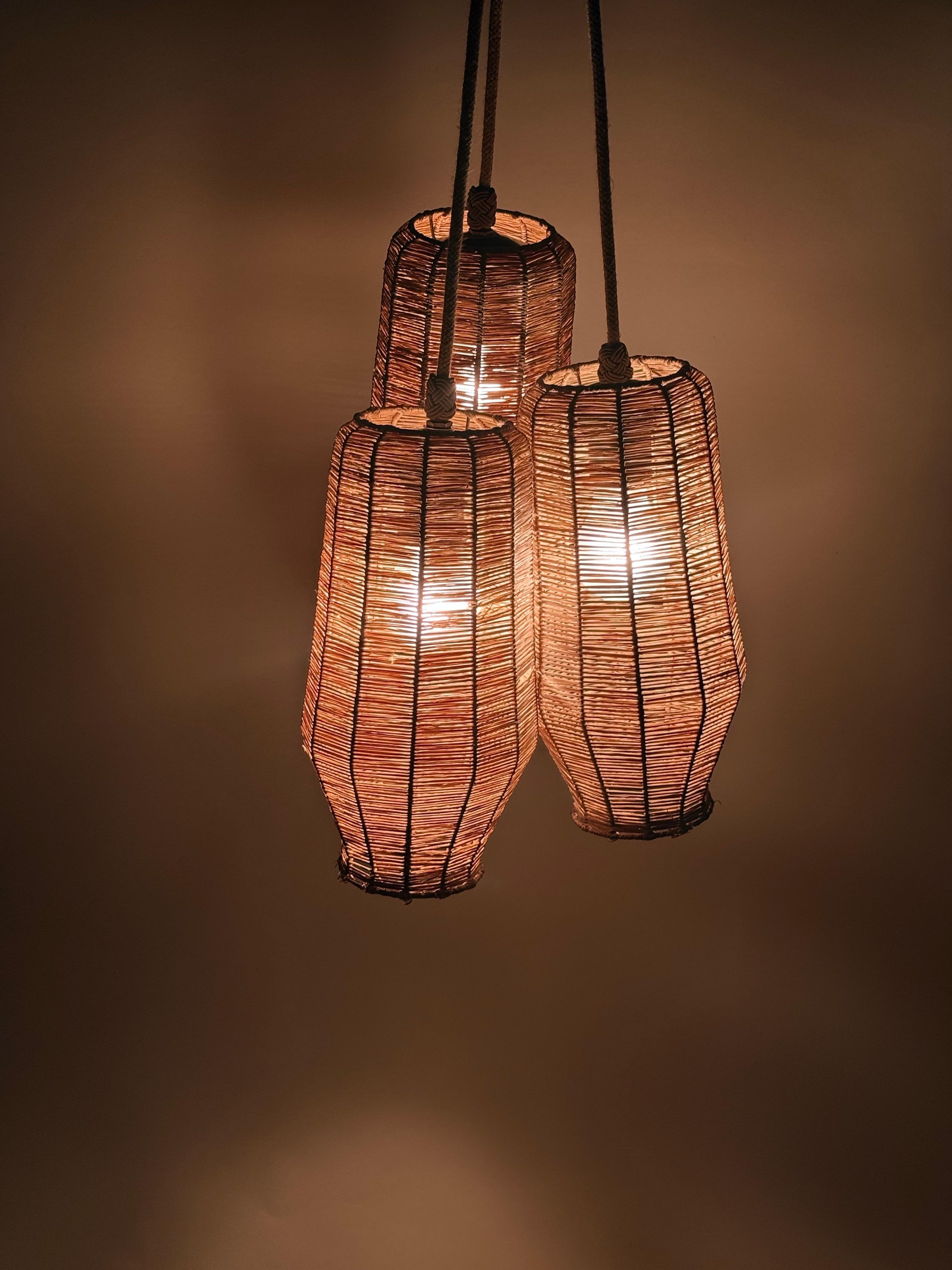 Set of Mid-eCntury Modern Straw Pendant Lights From the 1950s For Sale 5