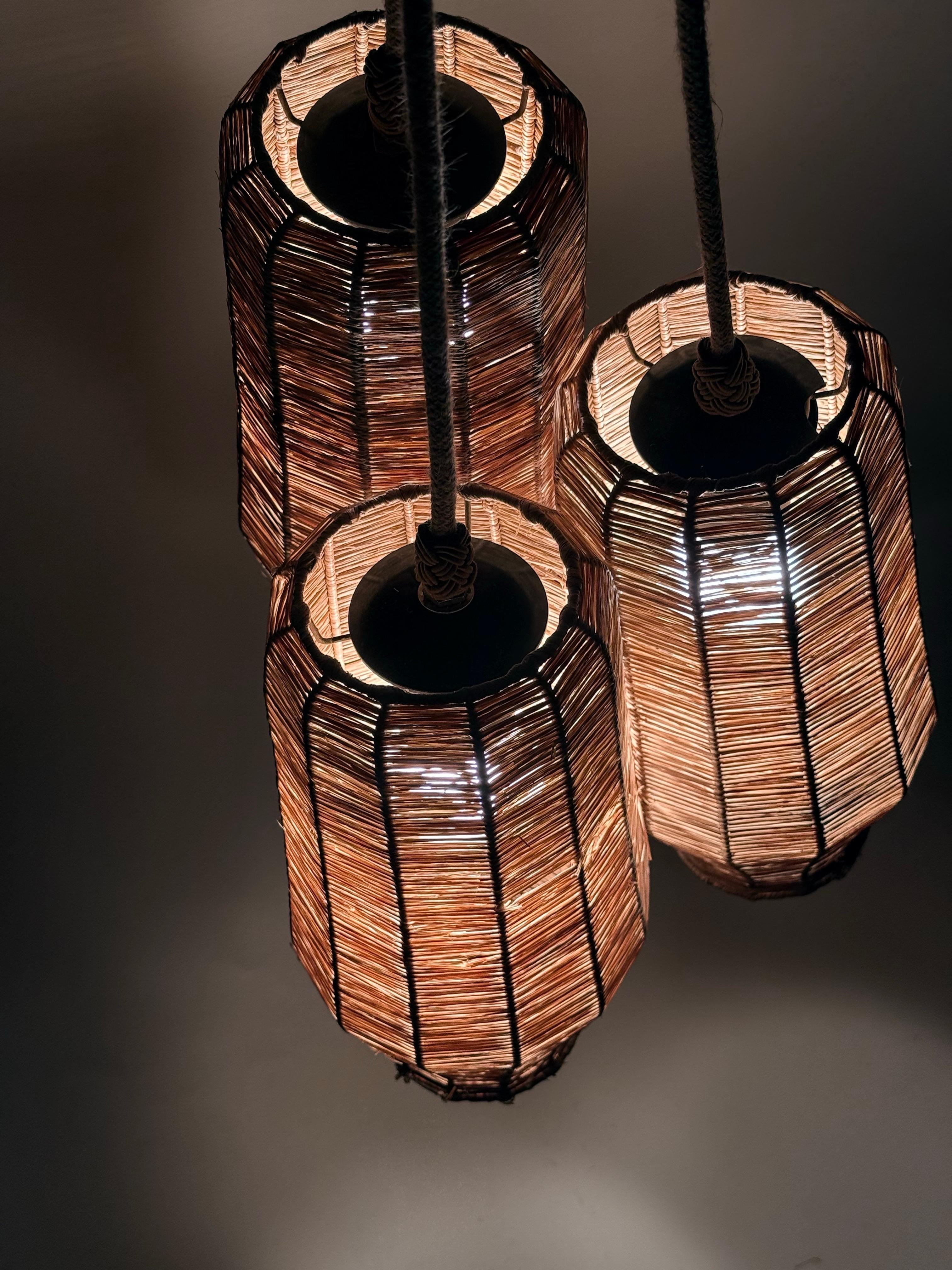 Set of Mid-eCntury Modern Straw Pendant Lights From the 1950s For Sale 6