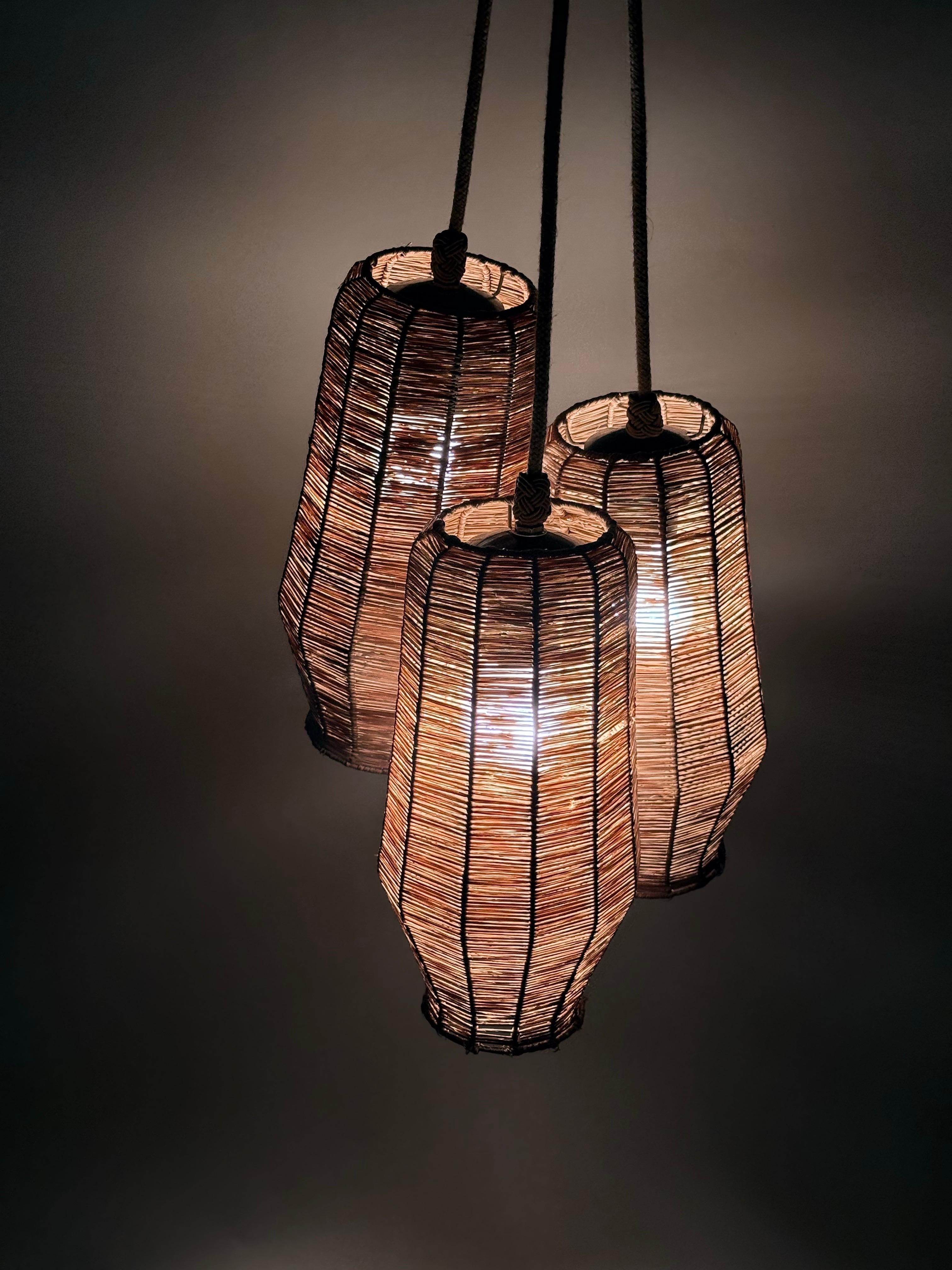 Set of Mid-eCntury Modern Straw Pendant Lights From the 1950s For Sale 7