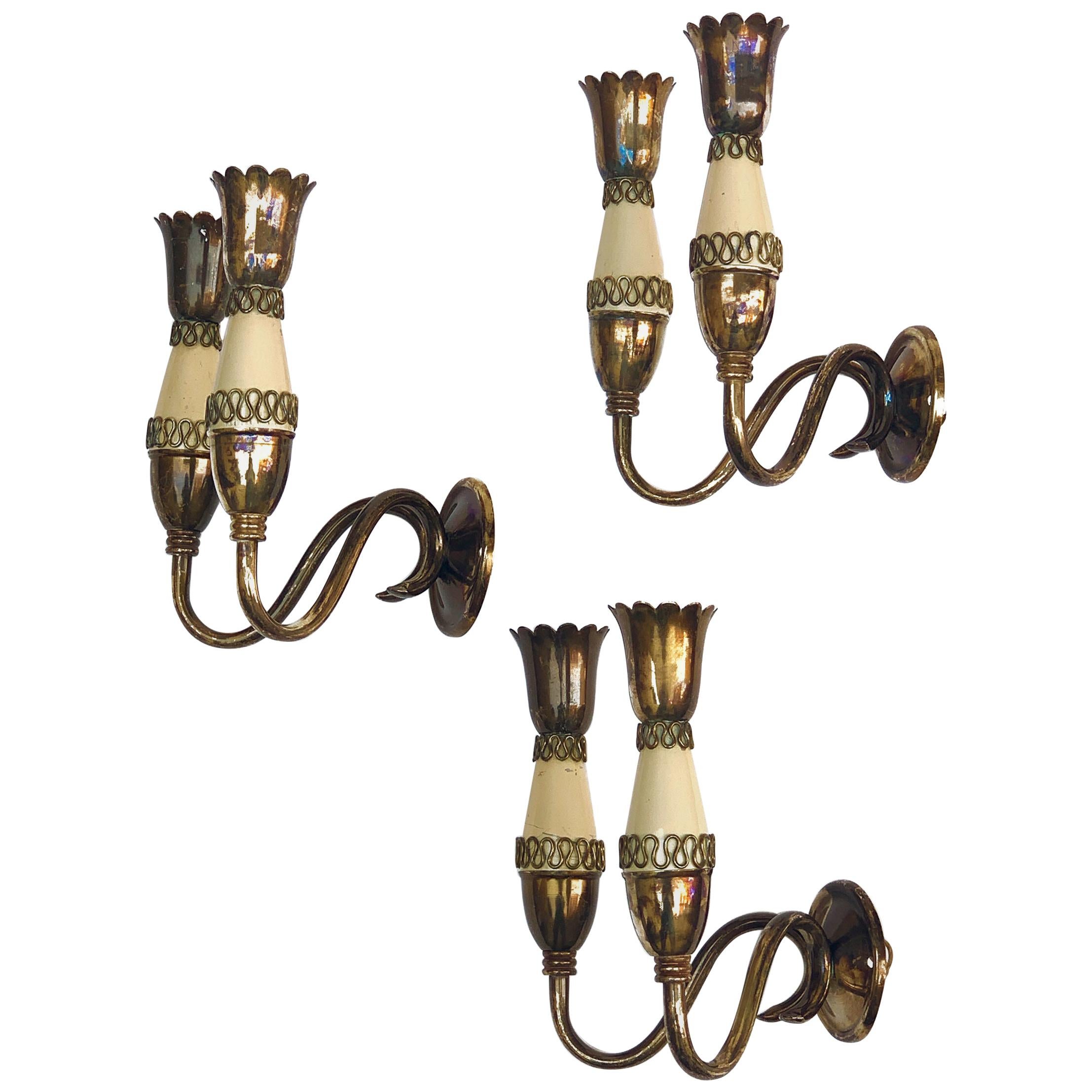 Set of Midcentury Brass and Enamel Metal Italian Sconces, Gio Ponti Style 1950s