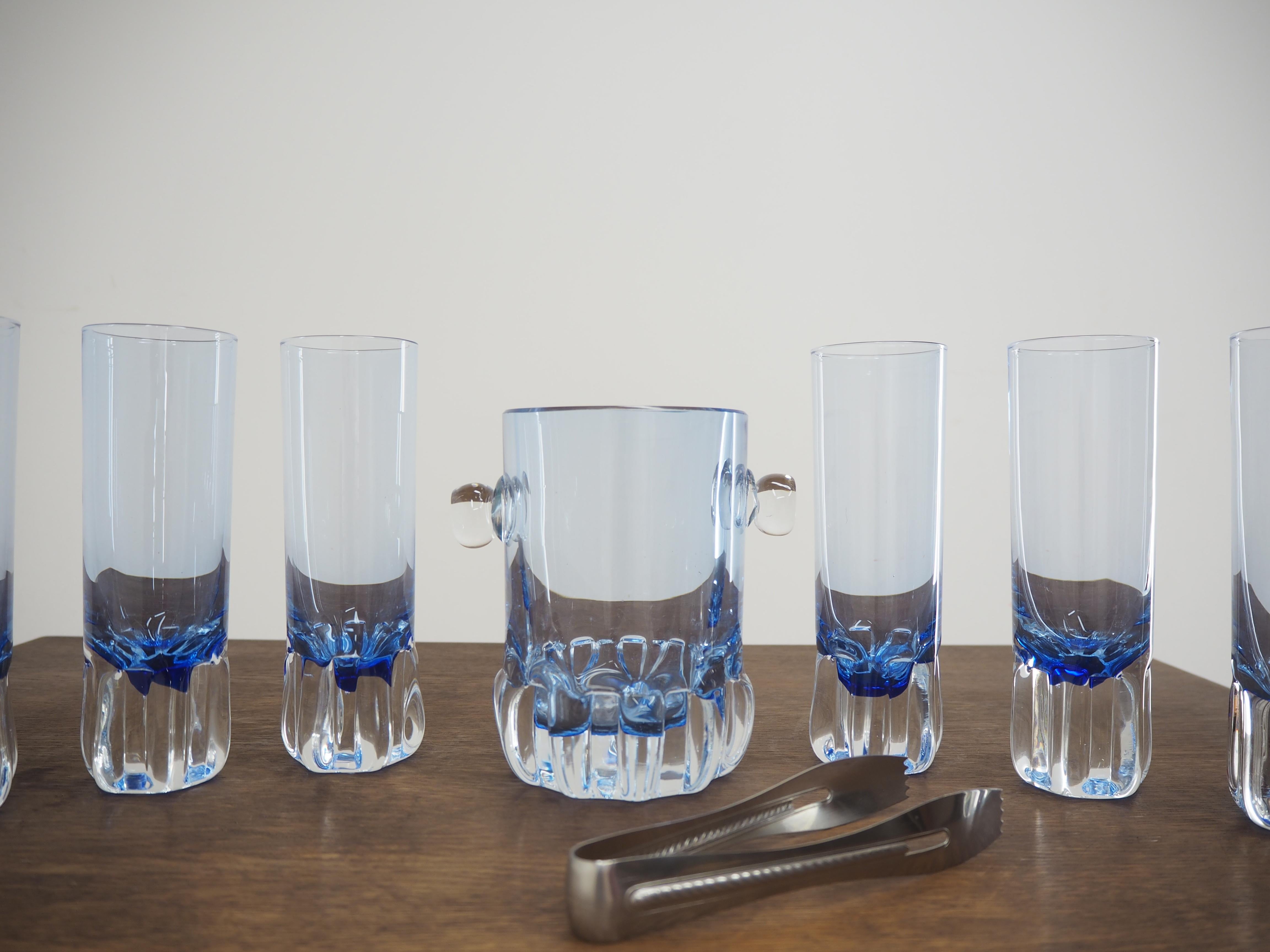 Européen Ensemble de verres et bols pour la glace du milieu du siècle dernier, 1960 en vente