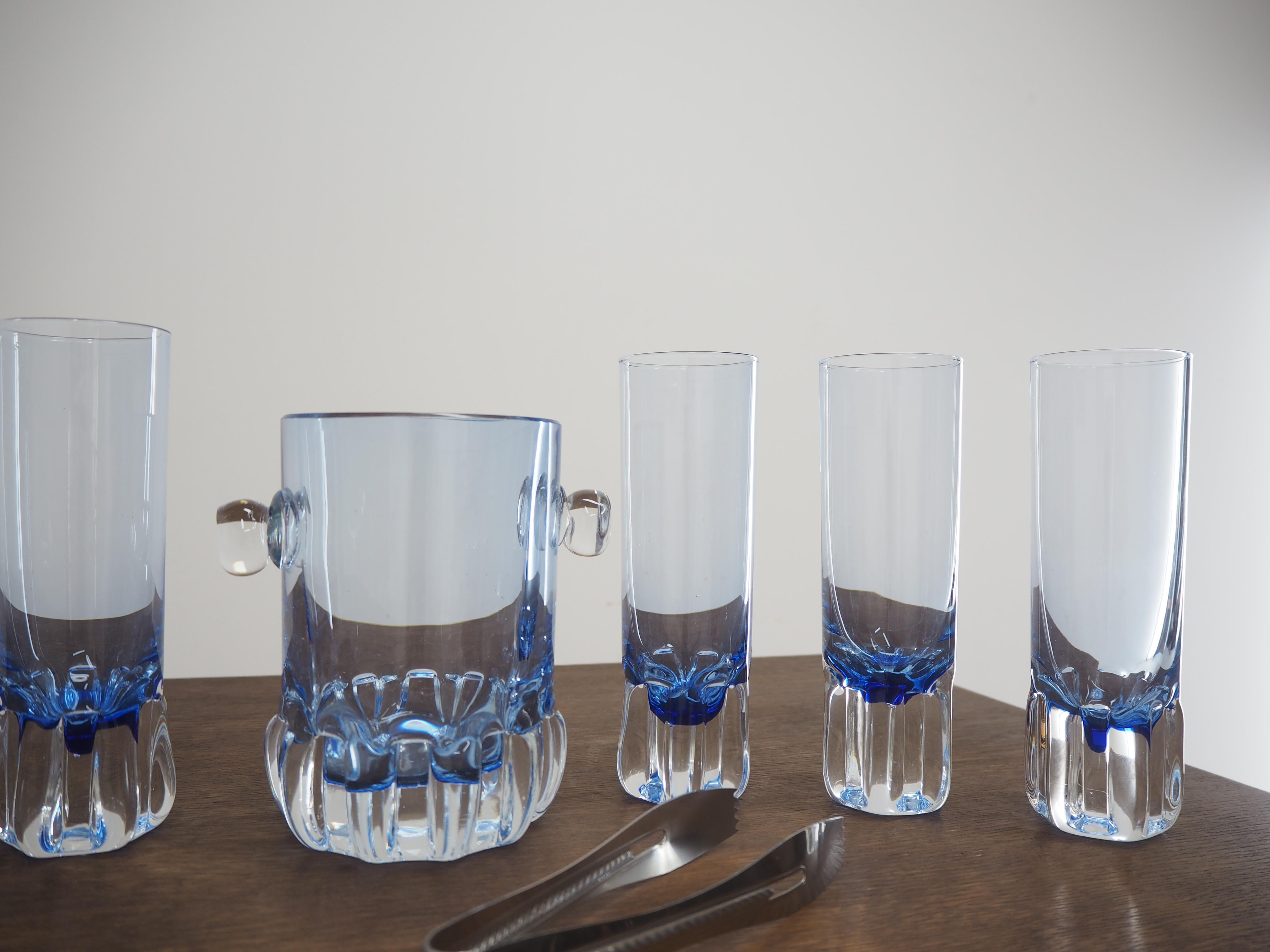 Milieu du XXe siècle Ensemble de verres et bols pour la glace du milieu du siècle dernier, 1960 en vente