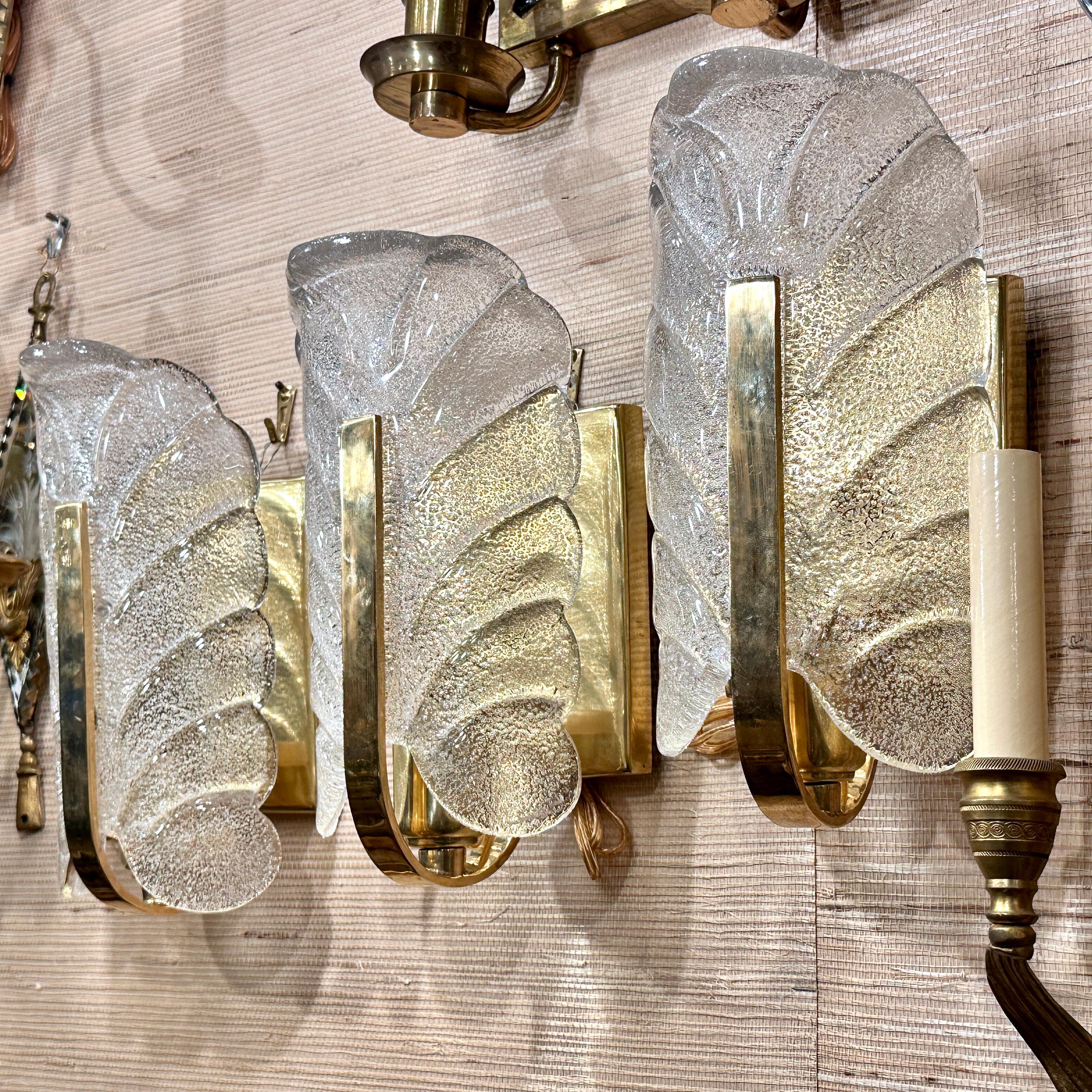 Set of six vintage circa 1960's Italian Murano glass sconces with bronze body. Sold per pair.

Measurements:
Height: 10