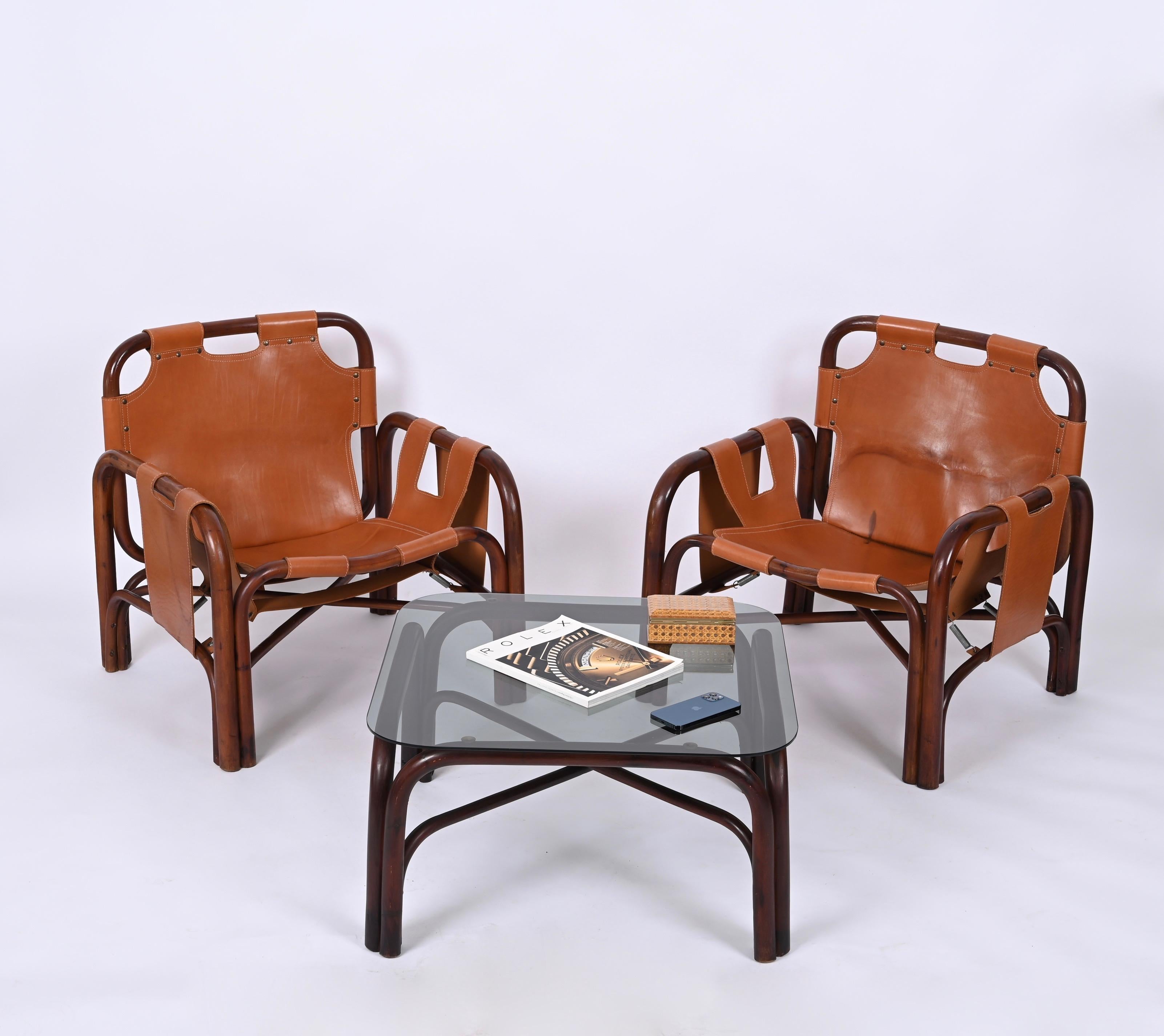 Set of Midcentury Pair of Bamboo and Leather Italian Armchairs and Table, 1960s For Sale 8