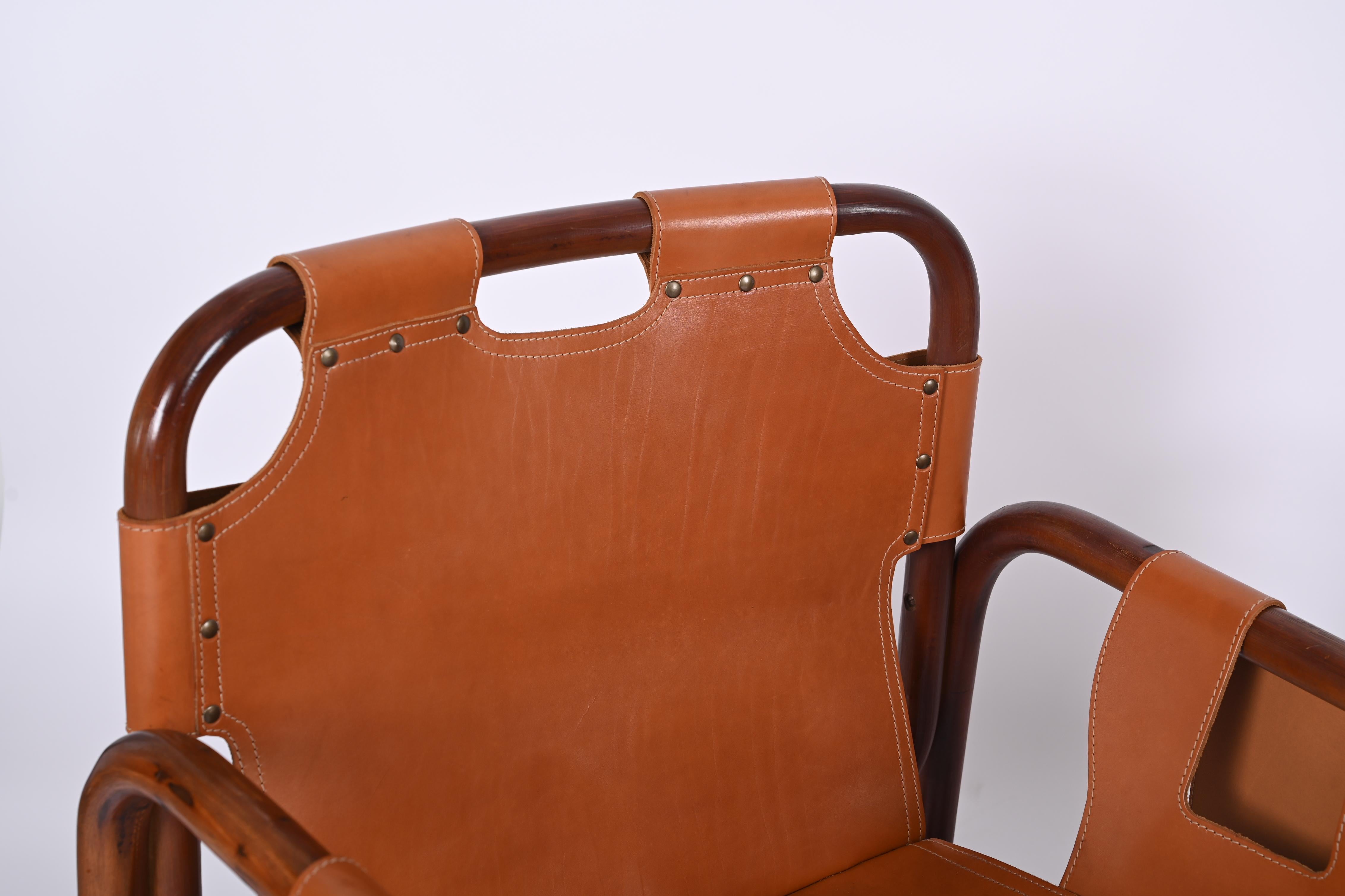 Set of Midcentury Pair of Bamboo and Leather Italian Armchairs and Table, 1960s For Sale 2