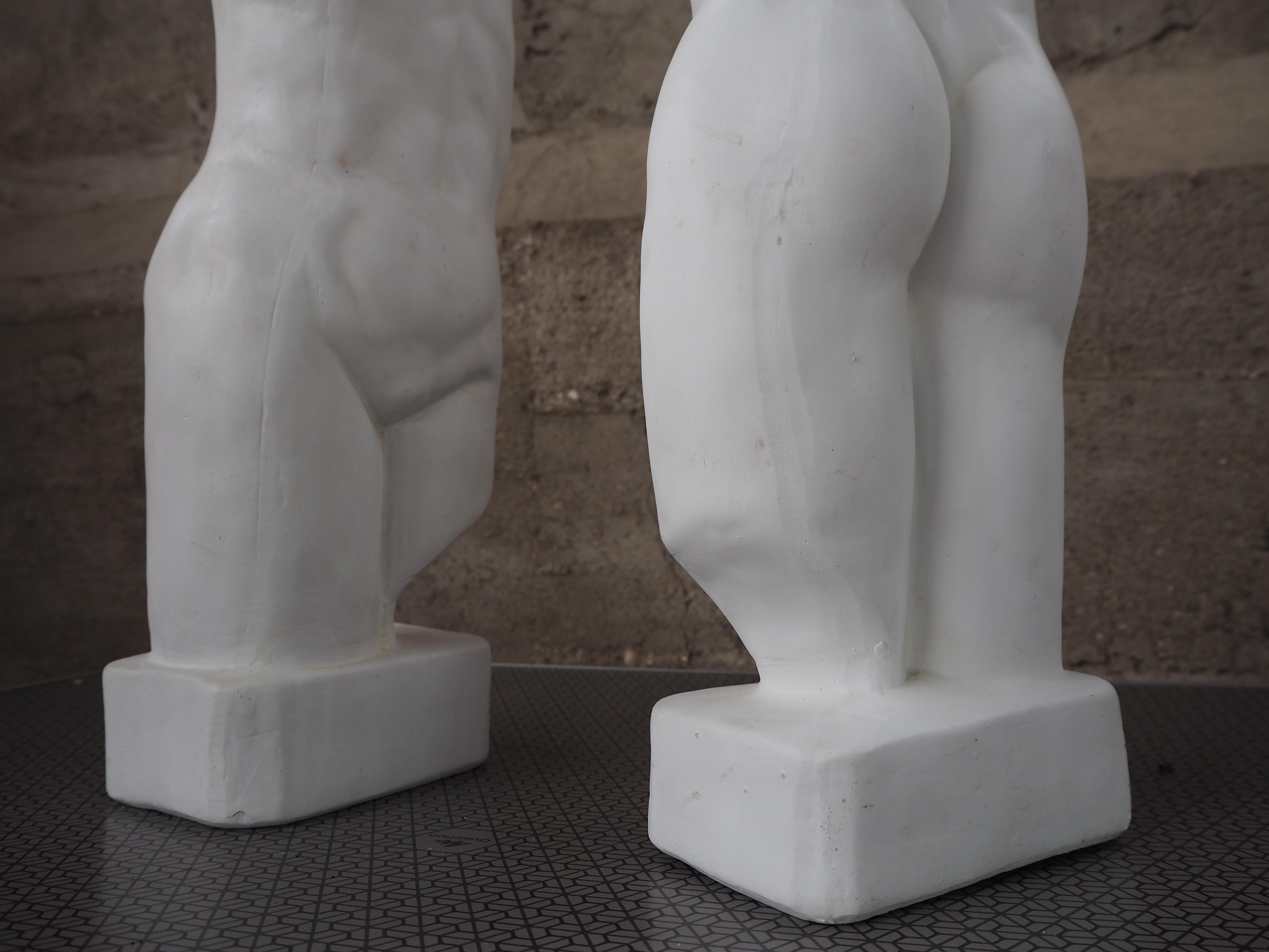 Set di corpi di scultura da tavolo in ceramica del Medioevo, anni '70 in vendita 10