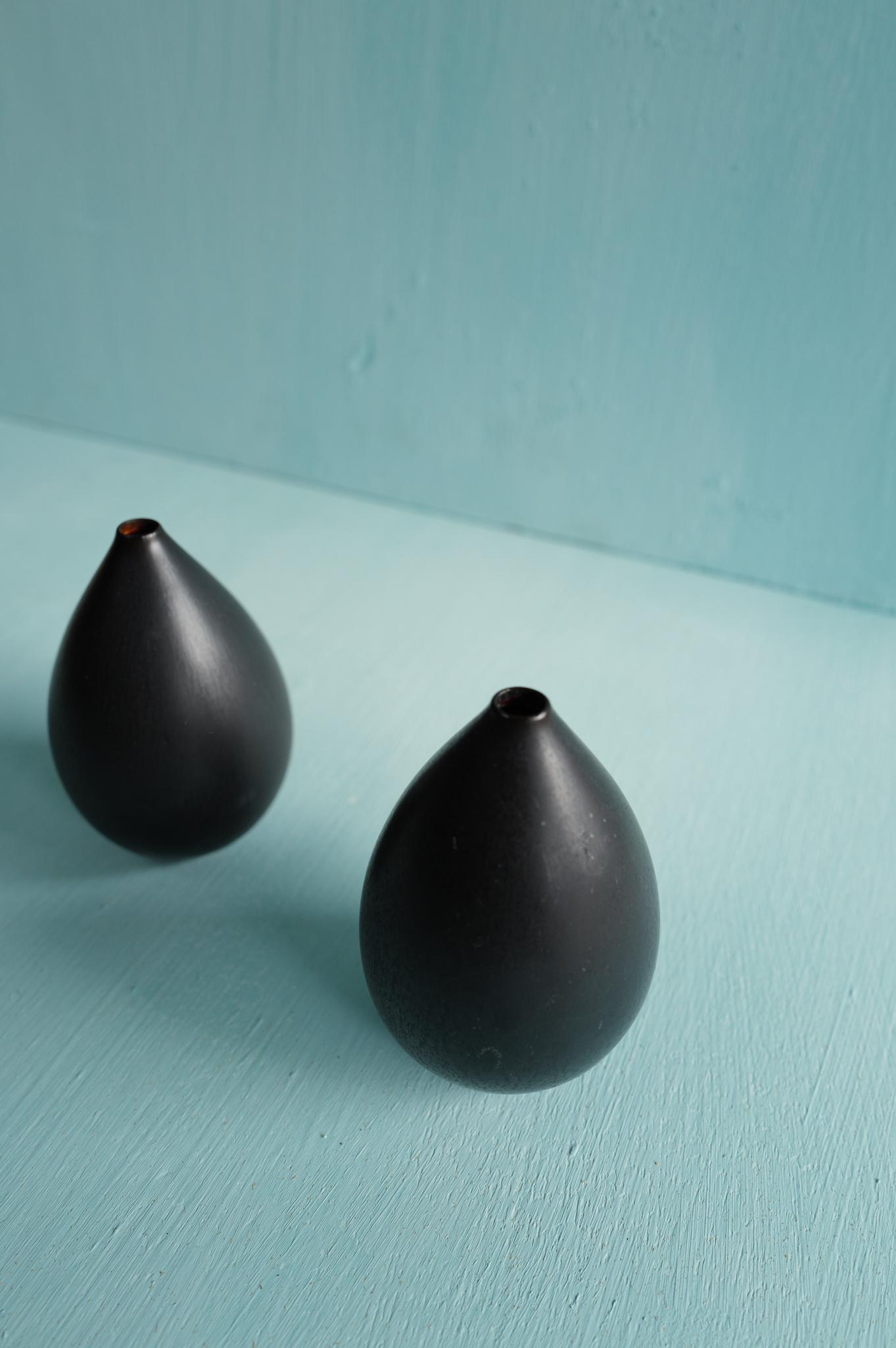 Suédois Set of miniature ceramic vases by Carl-Harry Stålhane, Rörstrand, Sweden, 1950s en vente