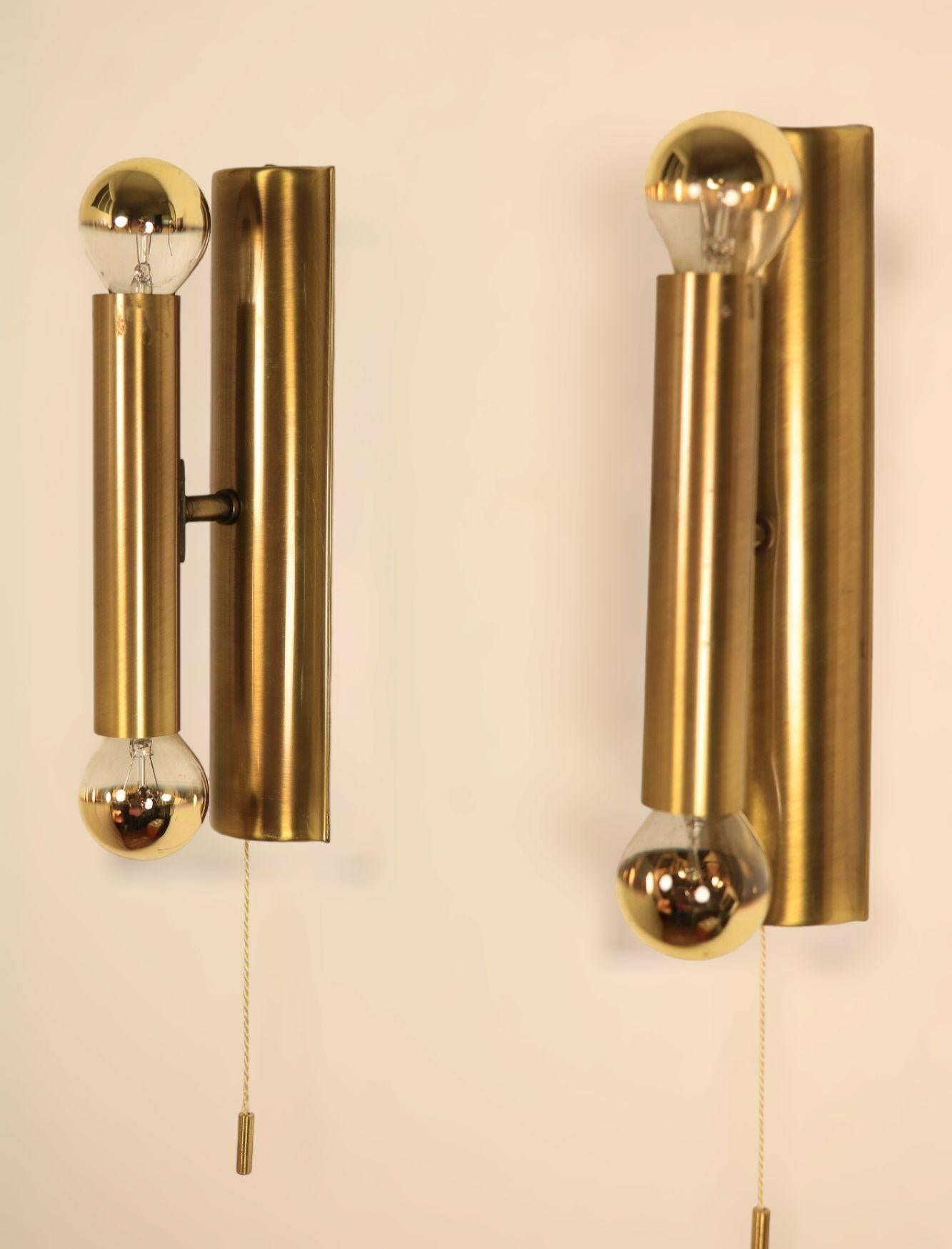 Mid-Century Modern Set of Minimalistic Brass Wall Lights, 1980s For Sale