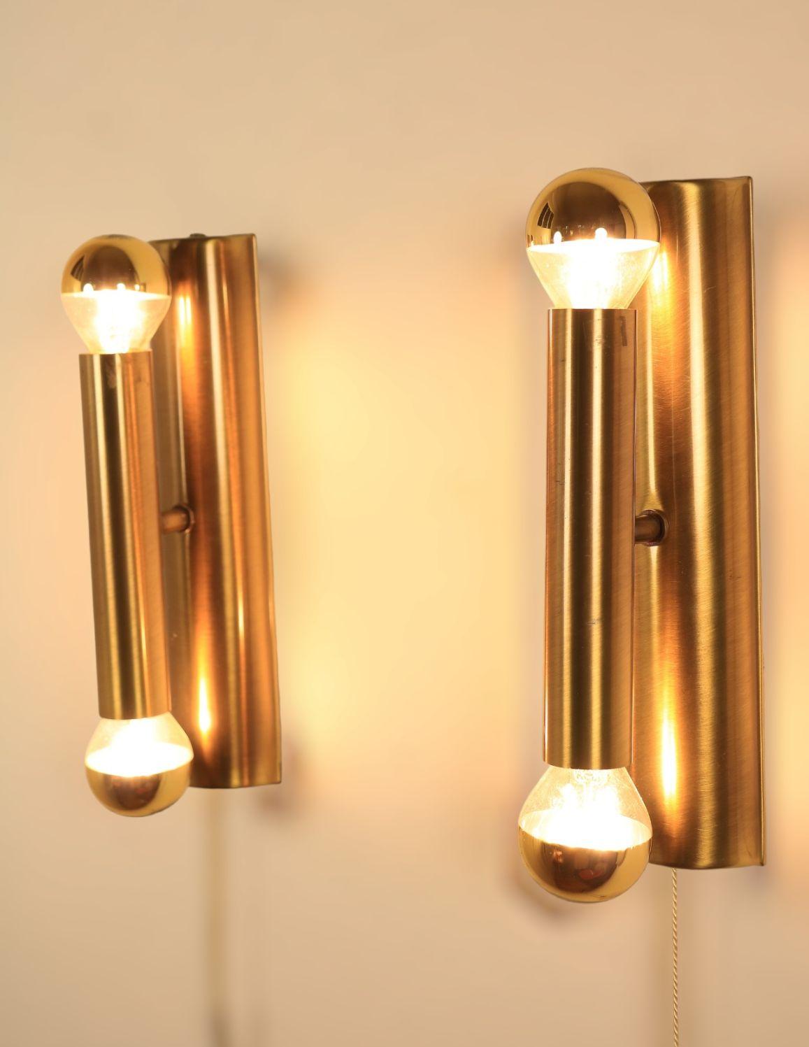 Set of Minimalistic Brass Wall Lights, 1980s For Sale 1
