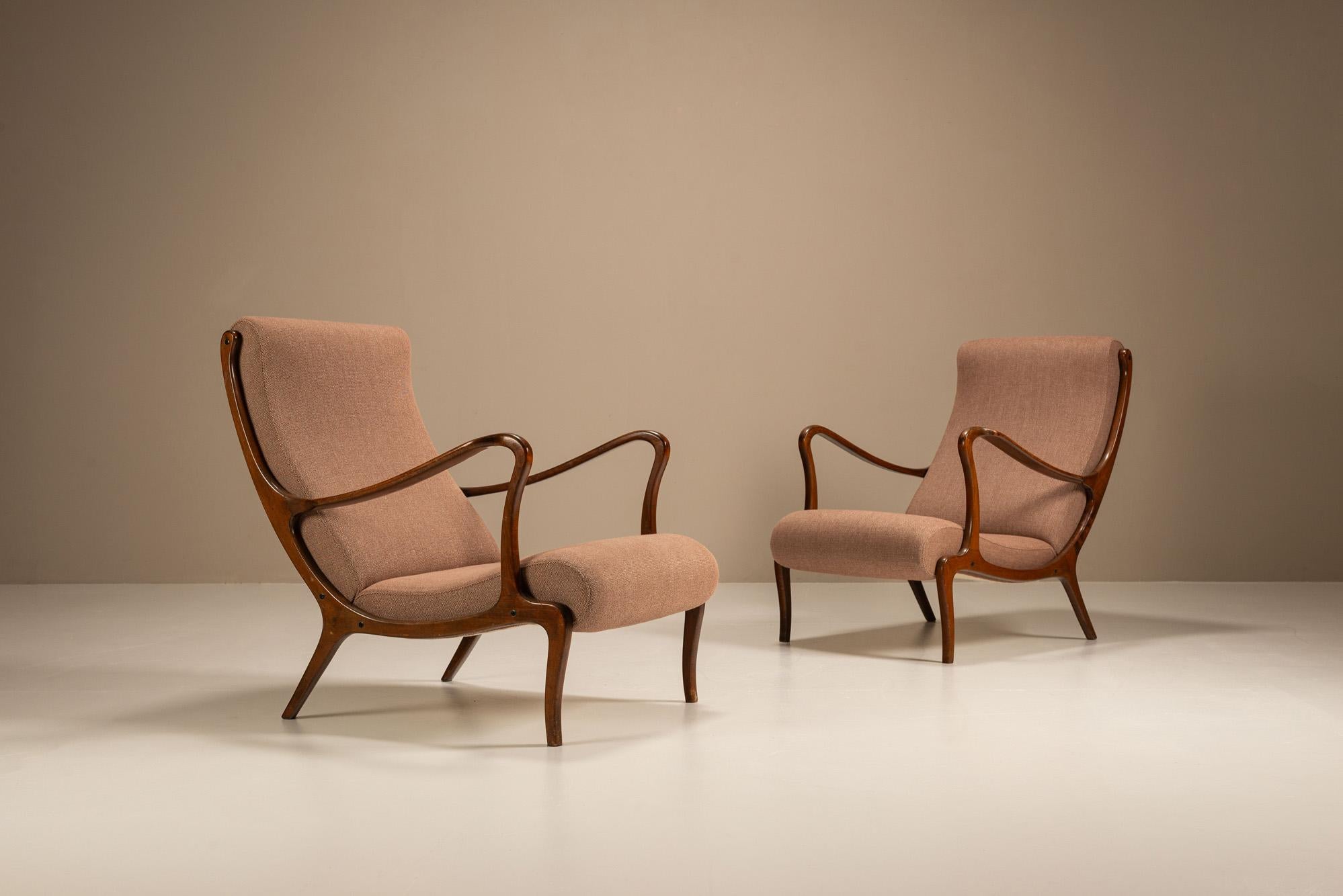 Milieu du XXe siècle Set of 'Mitzi' Arm Chairs by Ezio Longhi, Italy 1950s en vente