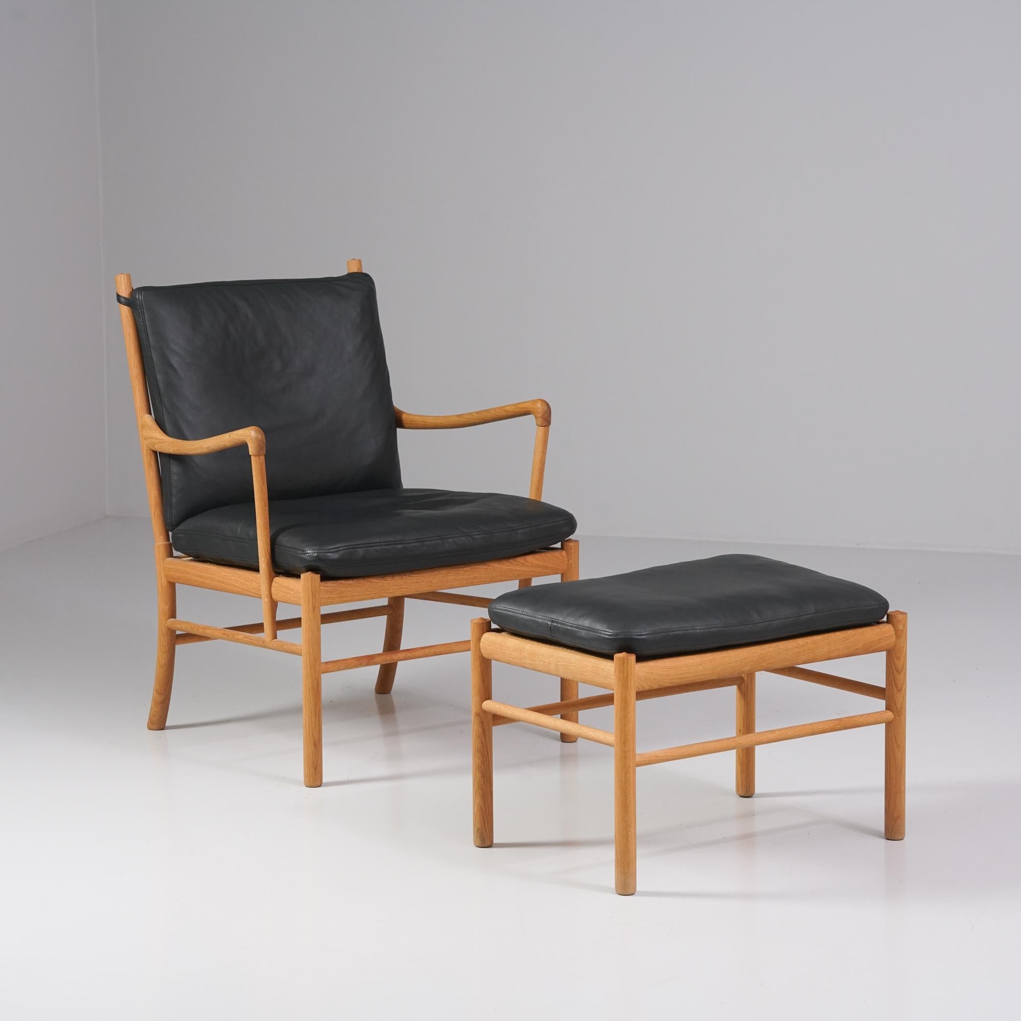 Scandinavian Modern Set of Model 