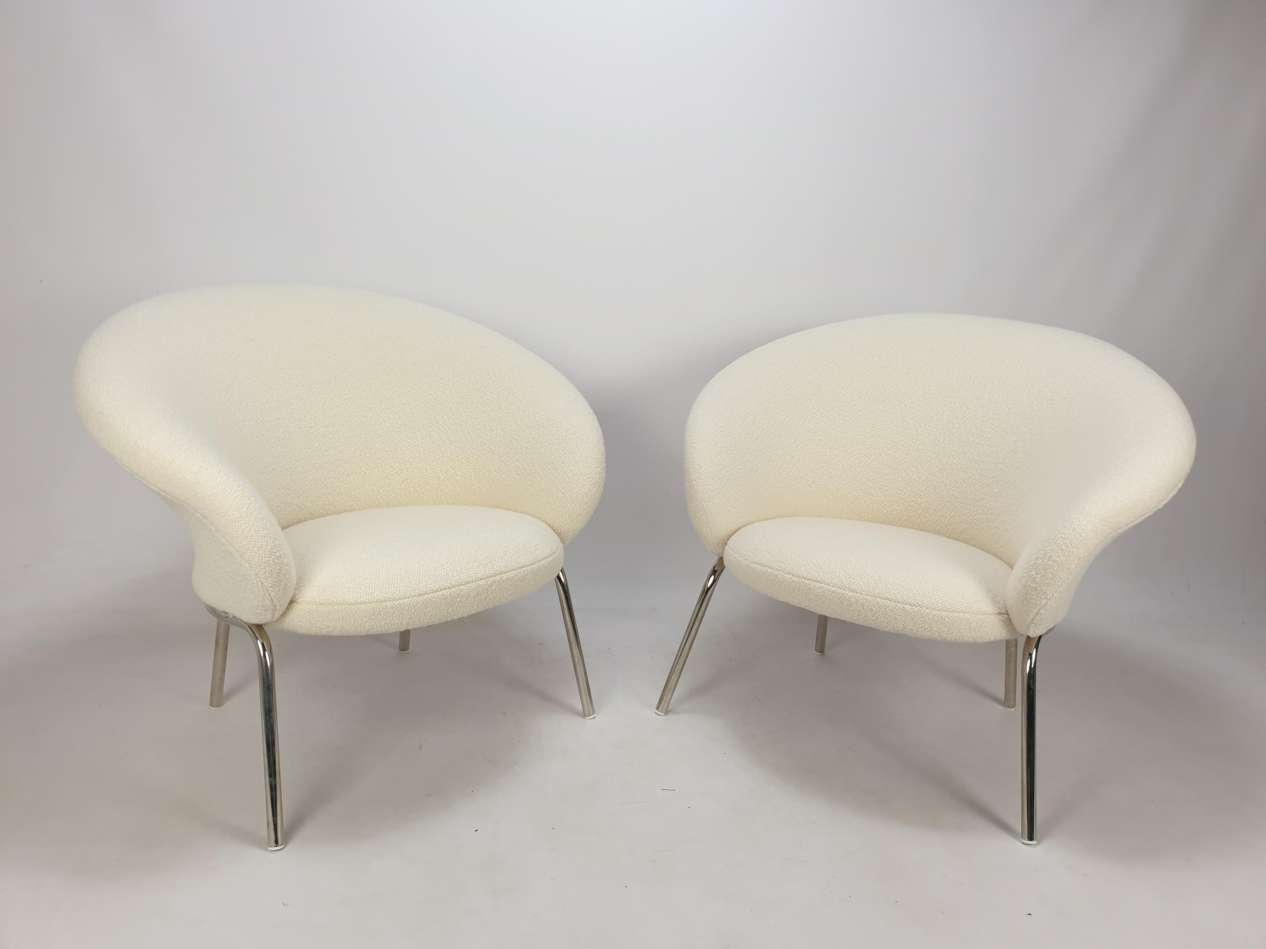 Very rare set of lounge chairs, model F570.
Designed by Pierre Paulin in 1963 and manufactured by Artifort.

This beautiful model was produced for just a very short time, 1 year, and is documented in several books by Pierre Paulin.
It is a