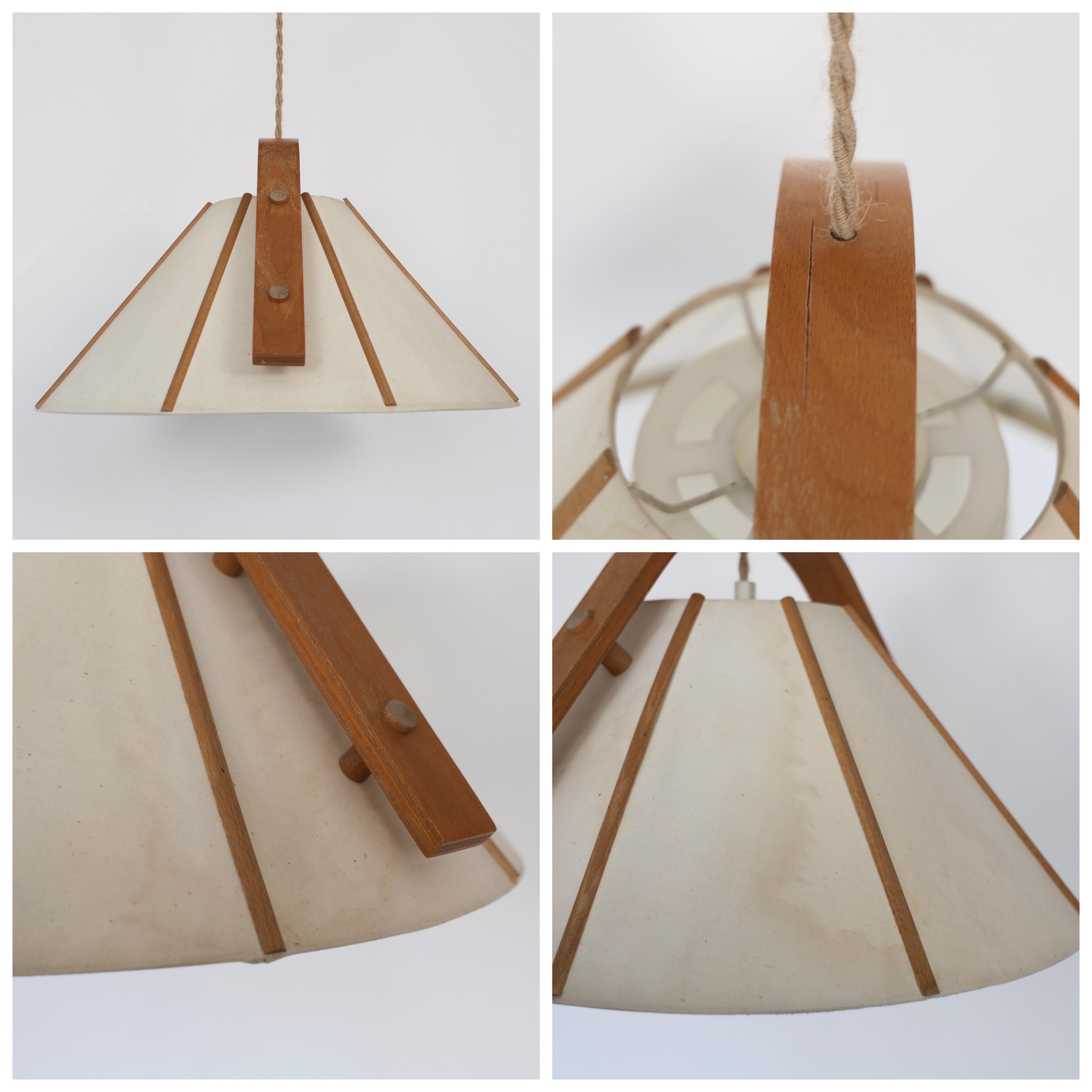 Modernes Set von Pendelleuchten aus Buchenholz von Jan Wickelgren, 1970er Jahre, Schweden im Angebot 5