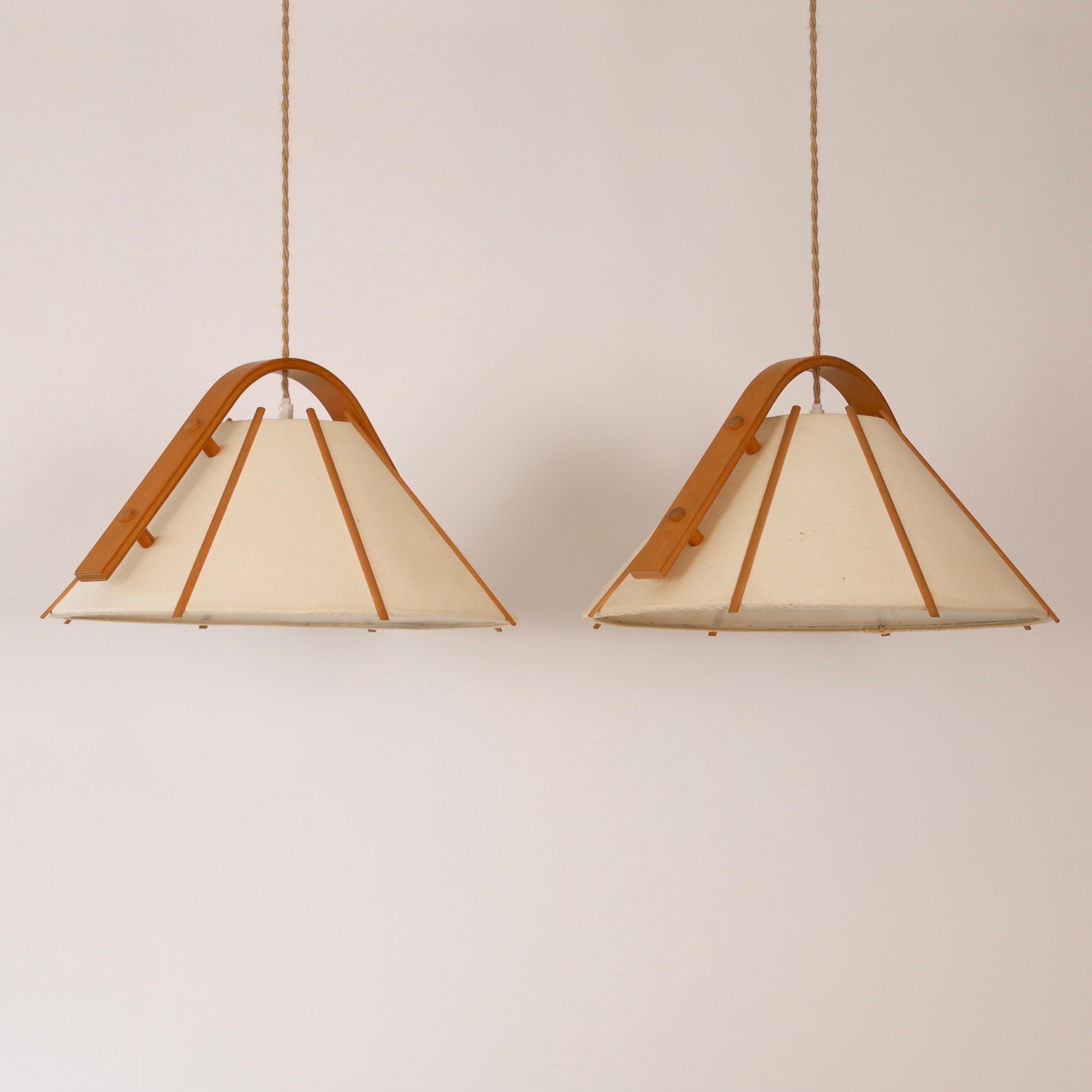 Set of Modern beech wood pendant lights by Jan Wickelgren, 1970s, Sweden In Fair Condition In Værløse, DK