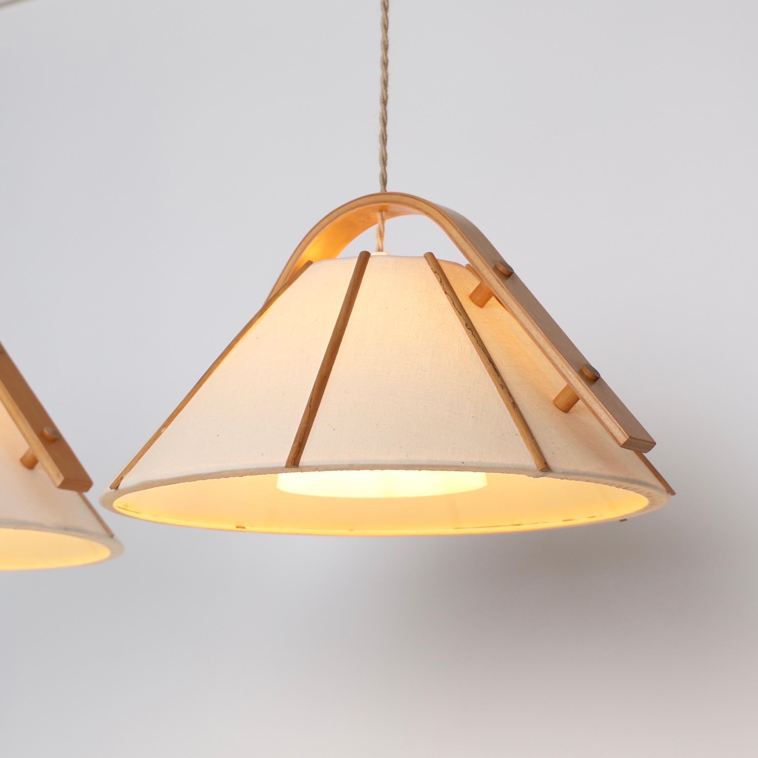 Tessuto Set of Modern Beech Wood Pendant Lights by Jan Wickelgren, 1970s, Sweden in vendita