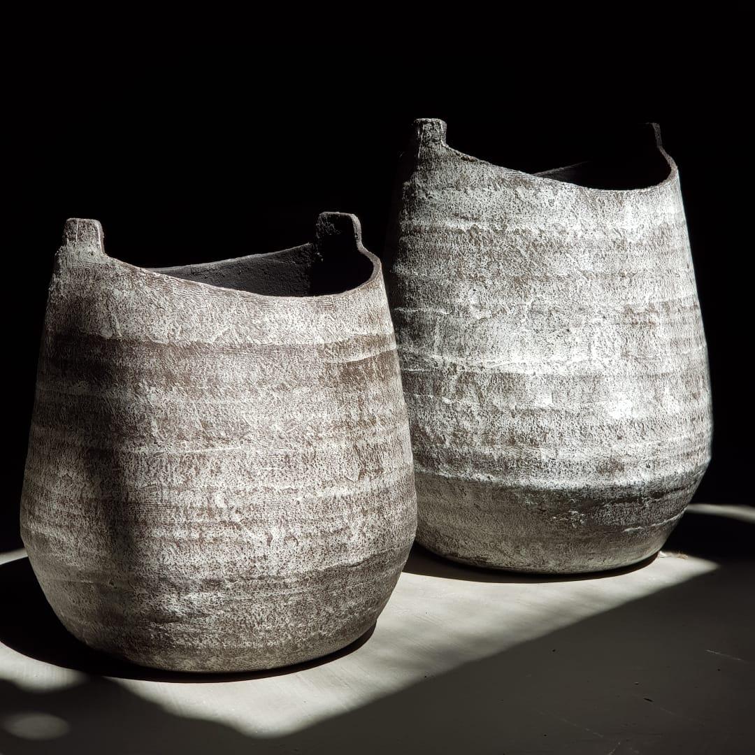 Ensemble de vases sculptés grecs anciens Excellent état - En vente à Bonita Springs, FL