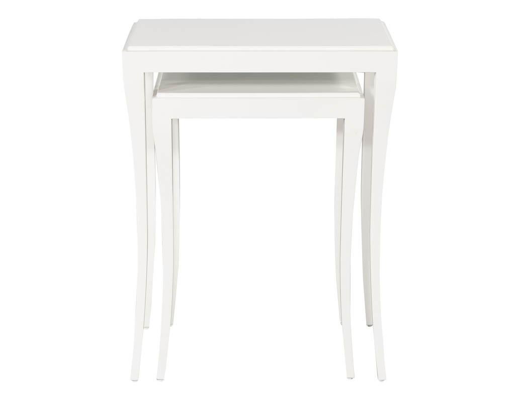 Set of Modern White Nesting Tables In Excellent Condition For Sale In North York, ON