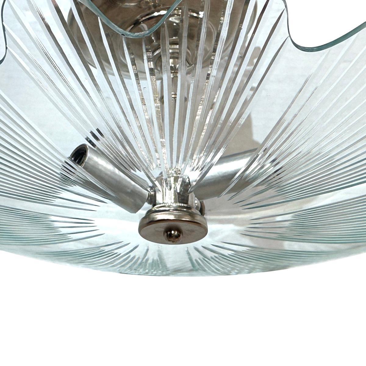 Francese Set di lampade in vetro modellato Moderne, vendute singolarmente in vendita