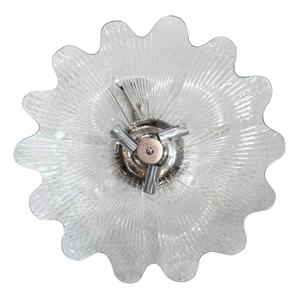 Metà XX secolo Set di lampade in vetro modellato Moderne, vendute singolarmente in vendita