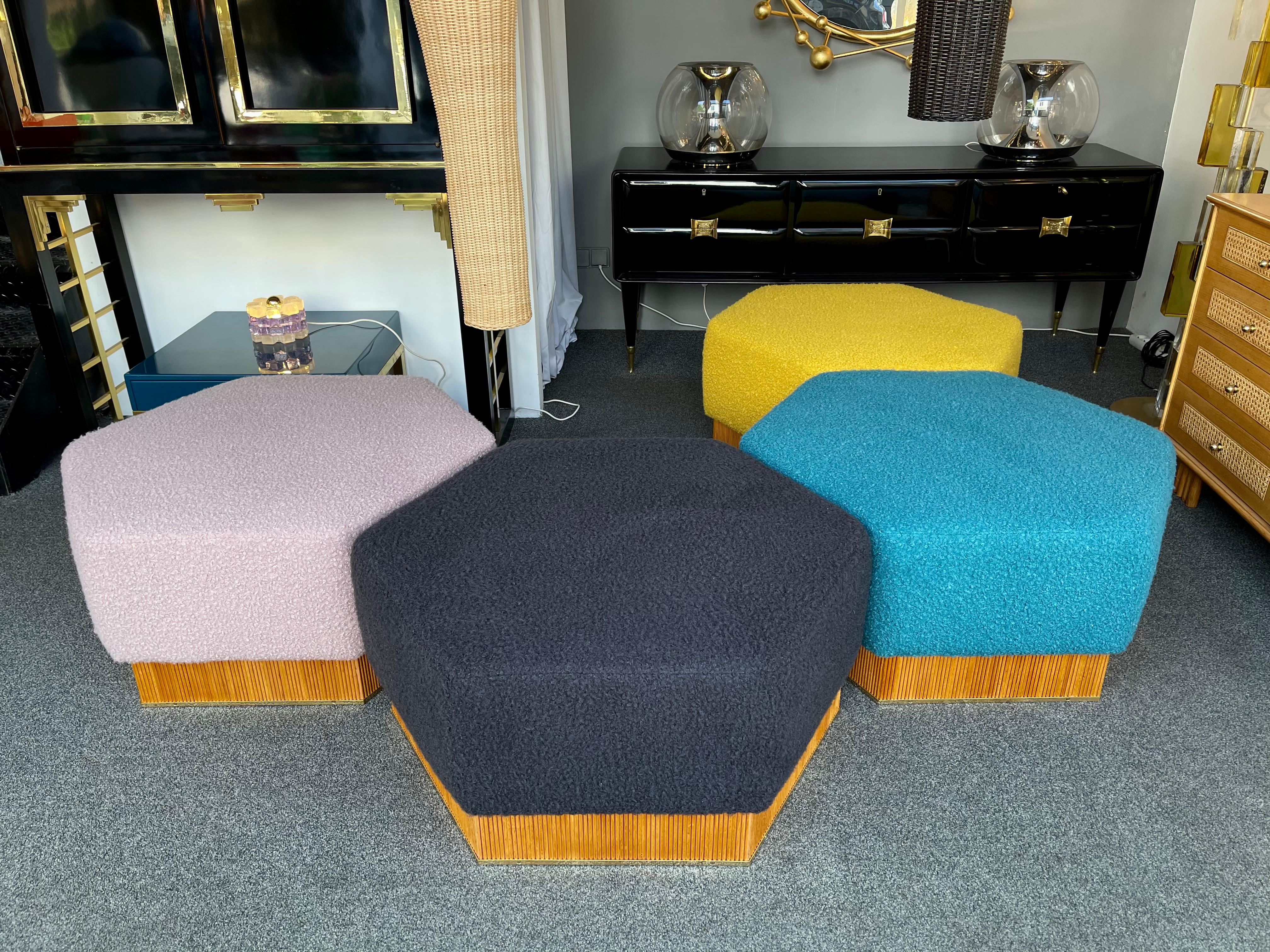 Set of Modular Pouf Wood and Brass in Bouclé, Italy, 1980s In Good Condition In SAINT-OUEN, FR