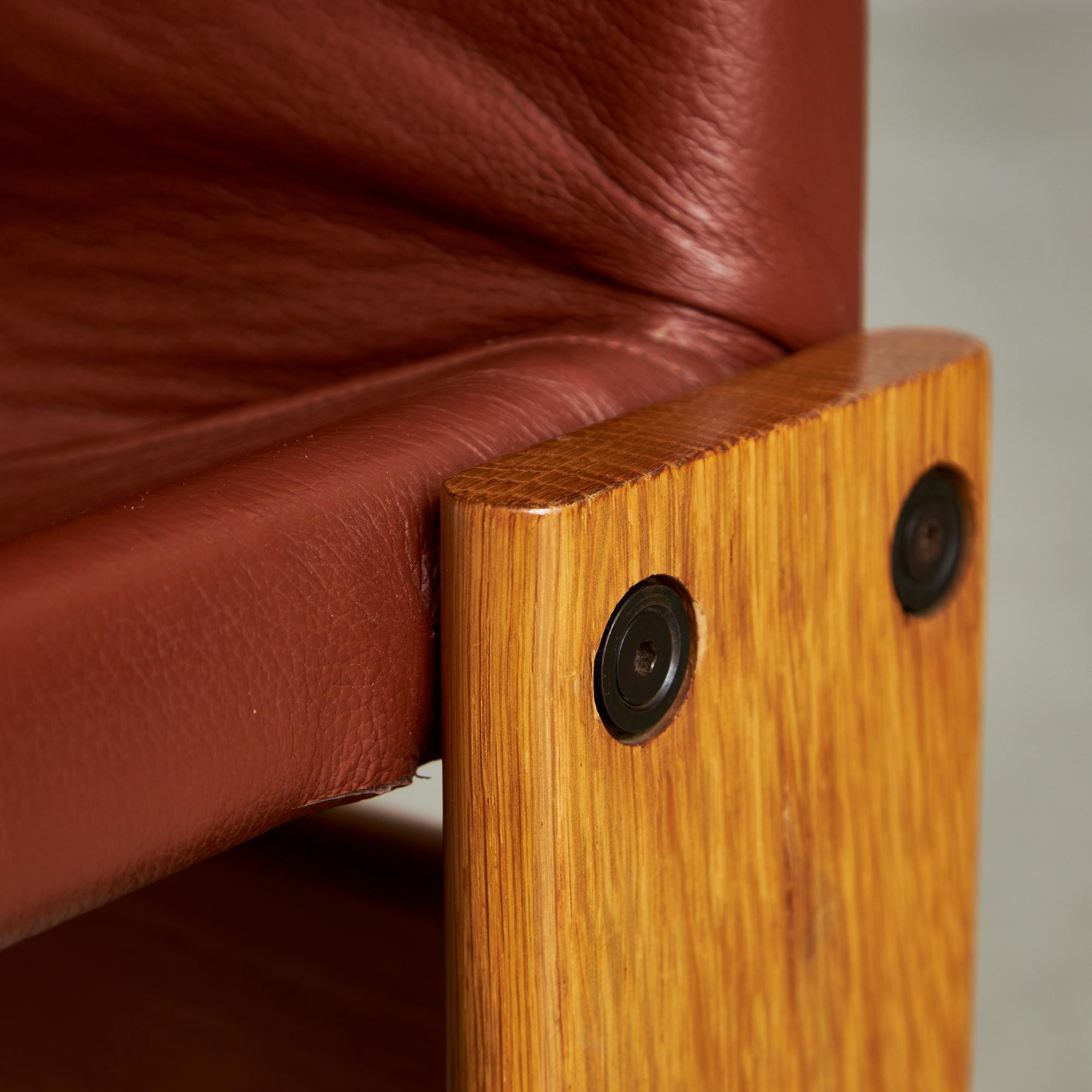 Set di sedie Monk di Afra & Tobia Scarpa per Molteni, 1973 in vendita 12