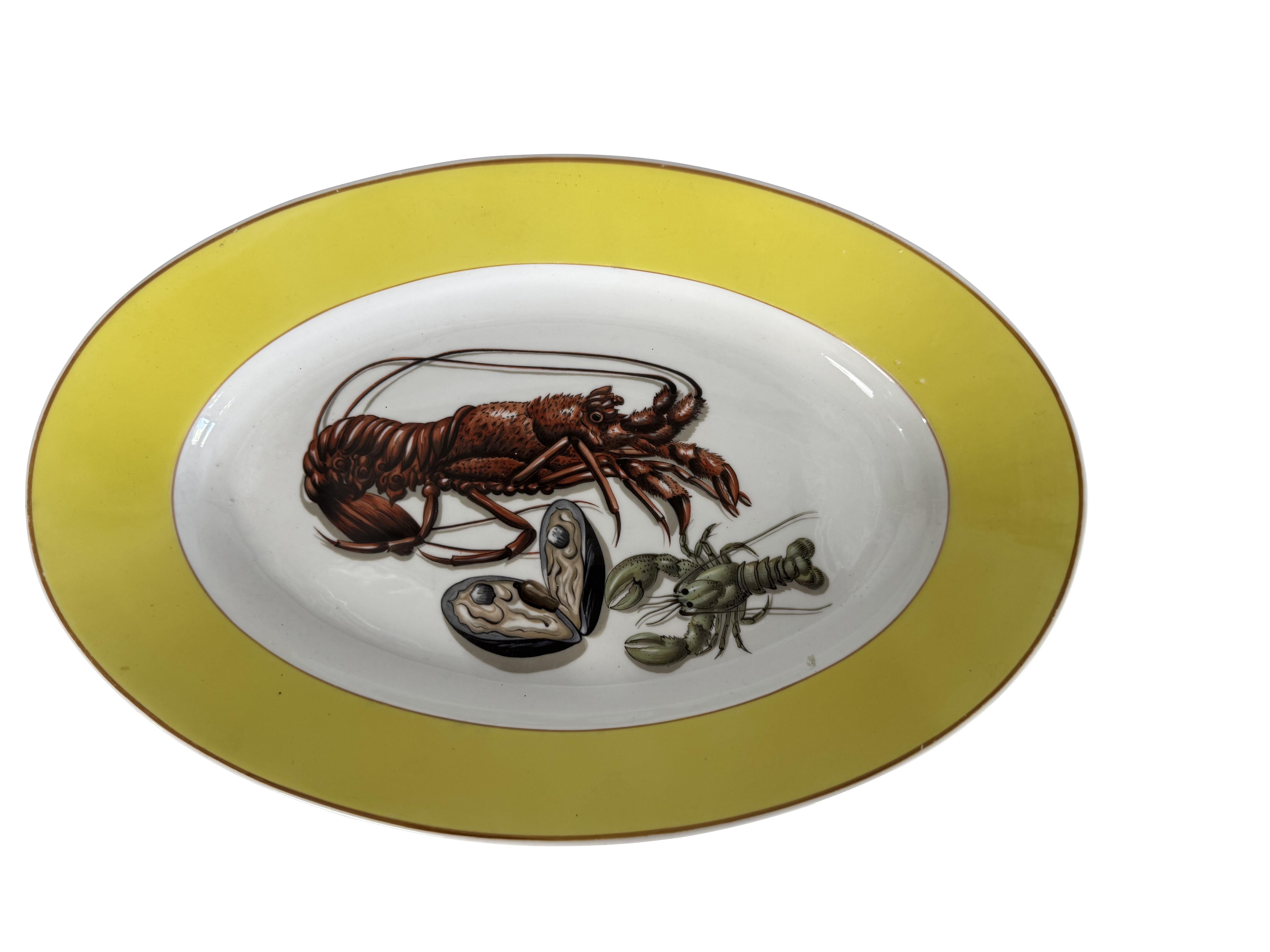 Set of Mottahedah Shellfish Plates and Matching Platter In Good Condition For Sale In Essex, MA