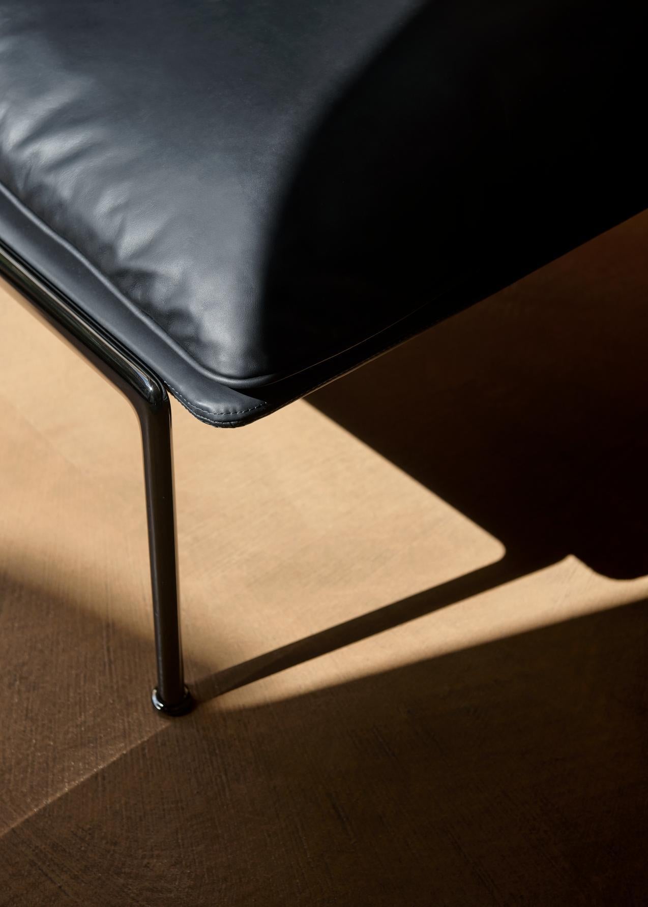 Set of Muno Lounge Chair & Footstool- Black Leather-Luca Nichetto for &T For Sale 2