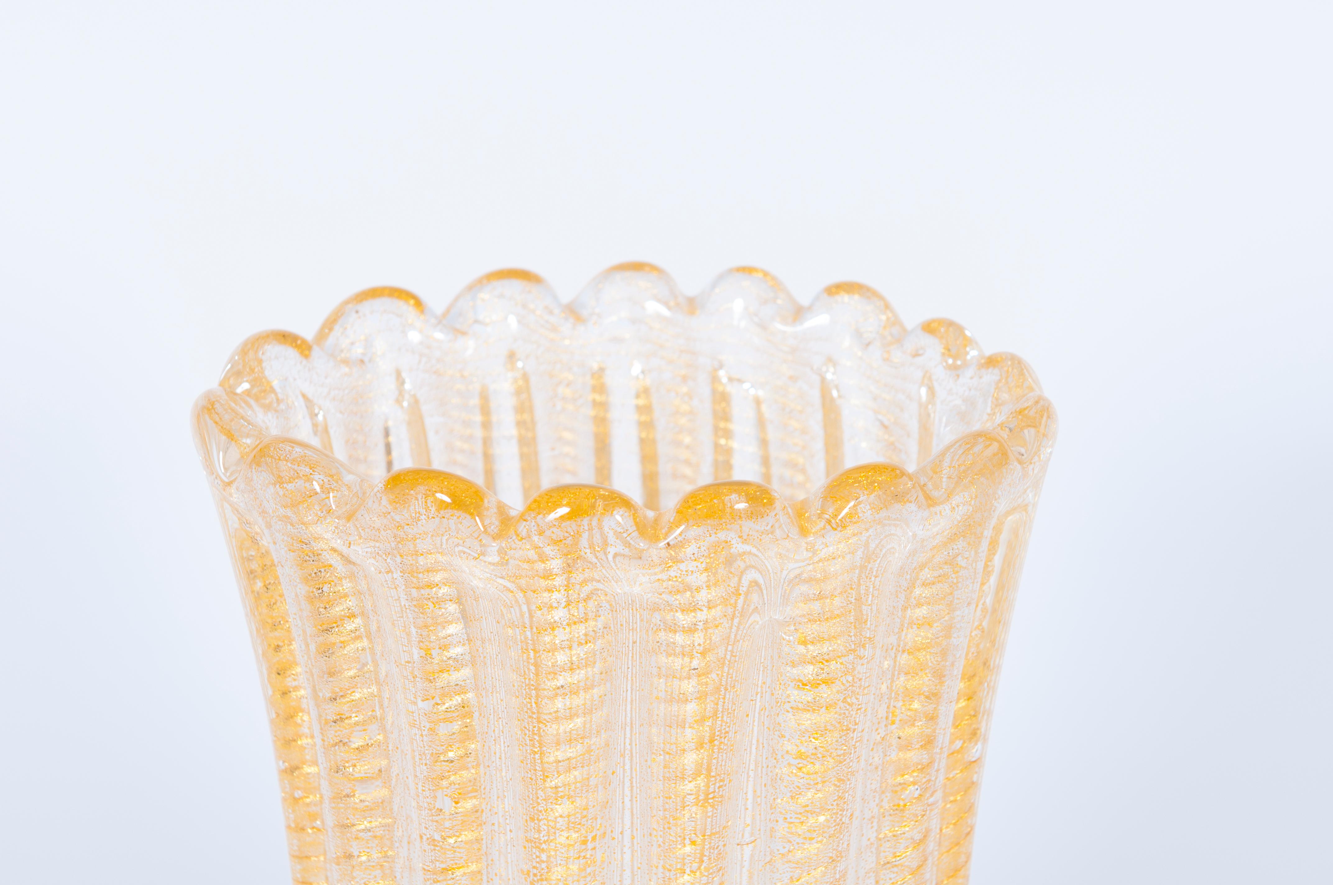 Italian Set of Murano Glass Ribbed Vase and Pitcher with 24-Karat Gold, Italy, 1980s For Sale
