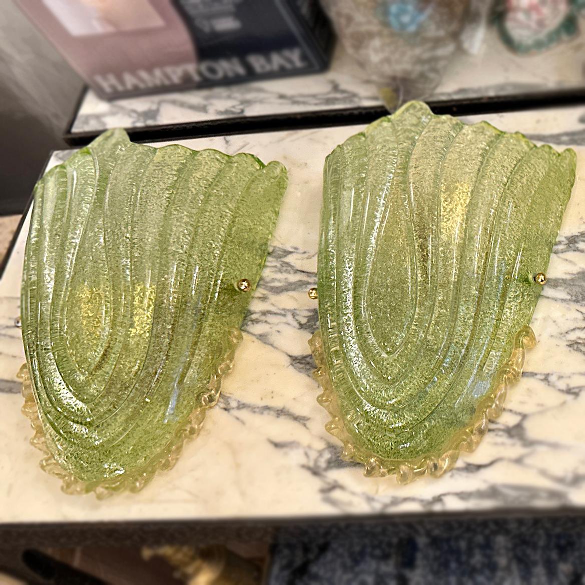 Verre de Murano Ensemble d'appliques en verre de Murano, vendu par paire en vente