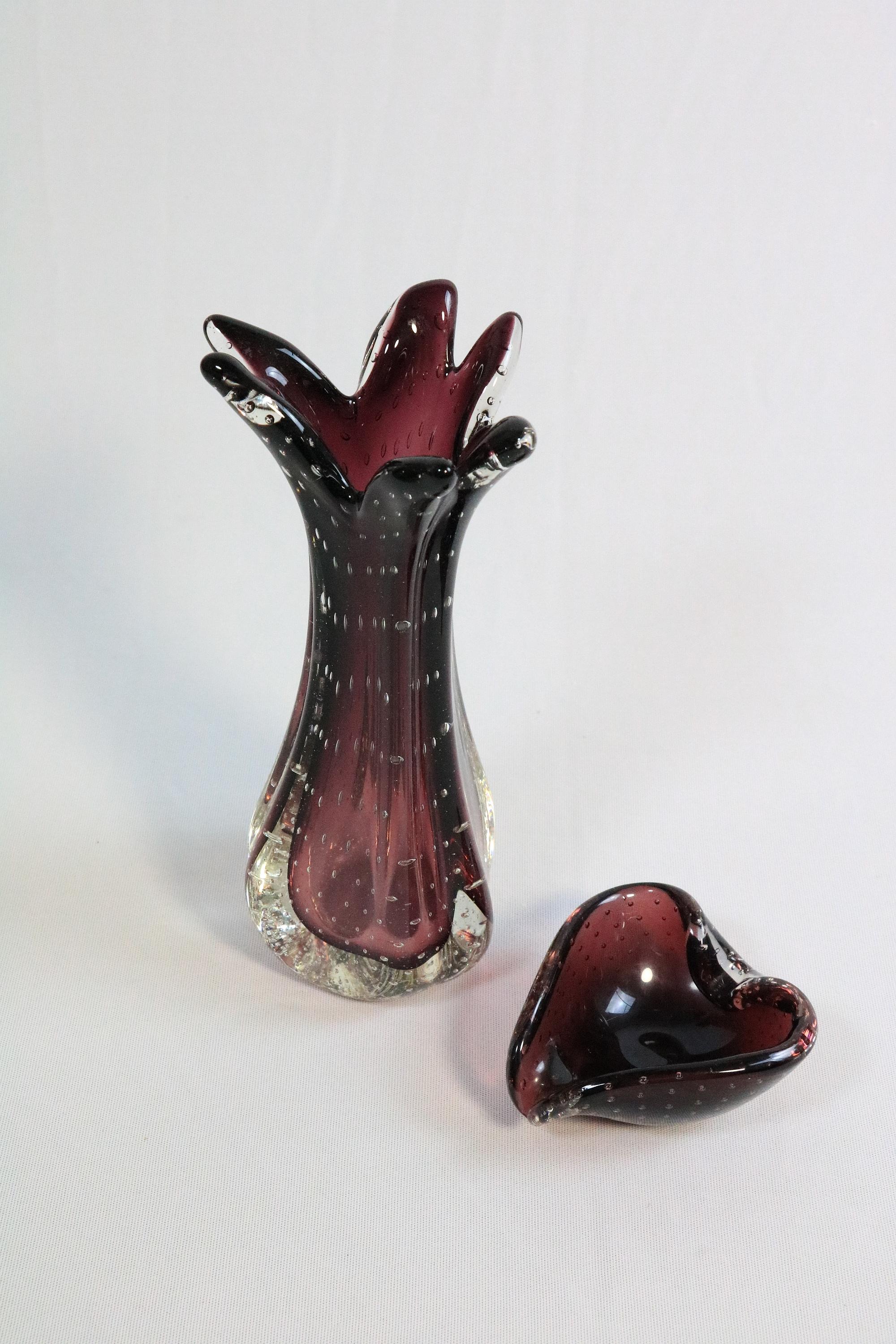 Italian Set of Murano Glass Vase + Small Bowl, Bullicante, Red Purple, Italy, 1970s For Sale