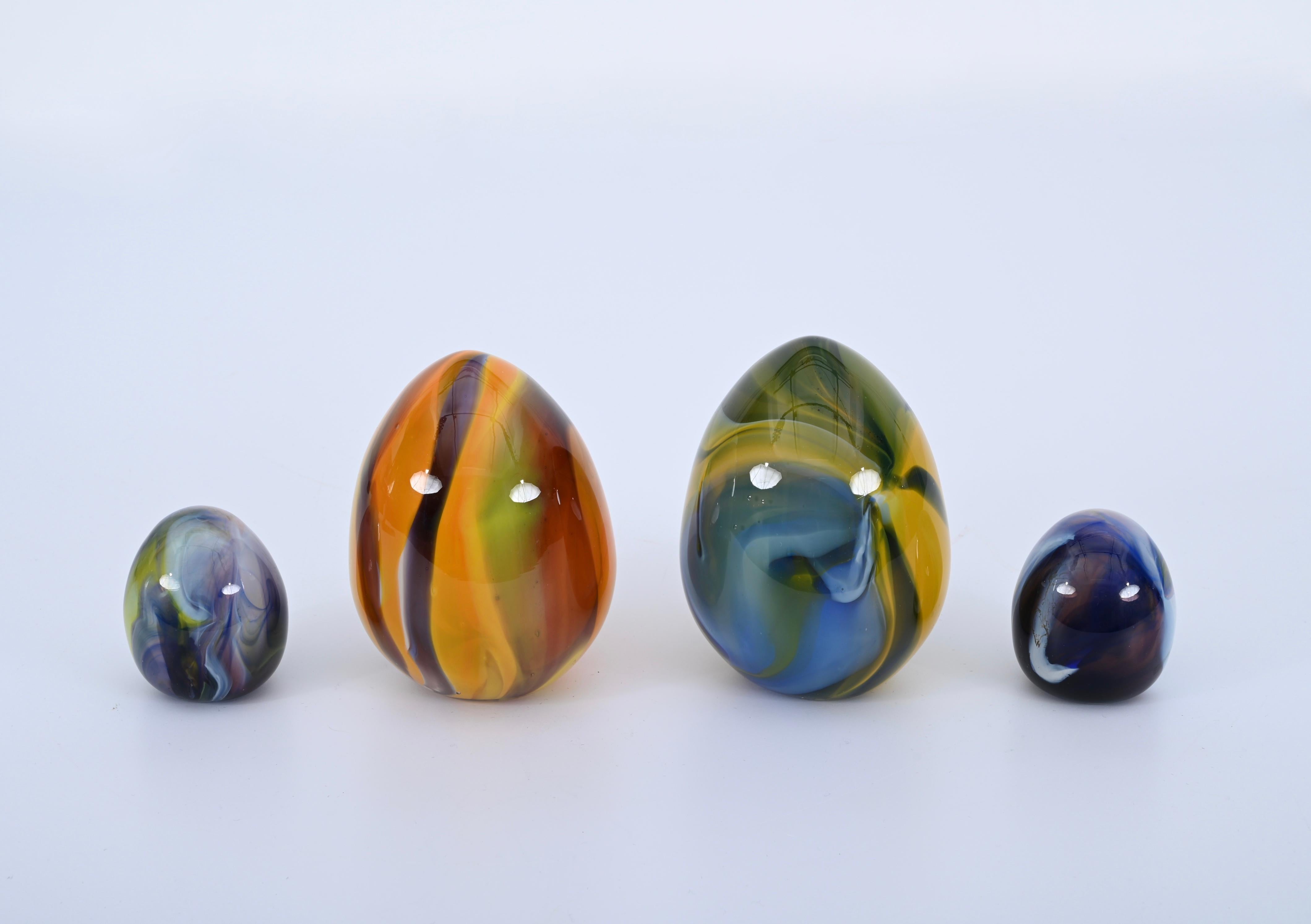 Italian Set of Murano Hand-Blown Colored Glass Eggs, by Archimede Seguso, Italy, 1970s For Sale