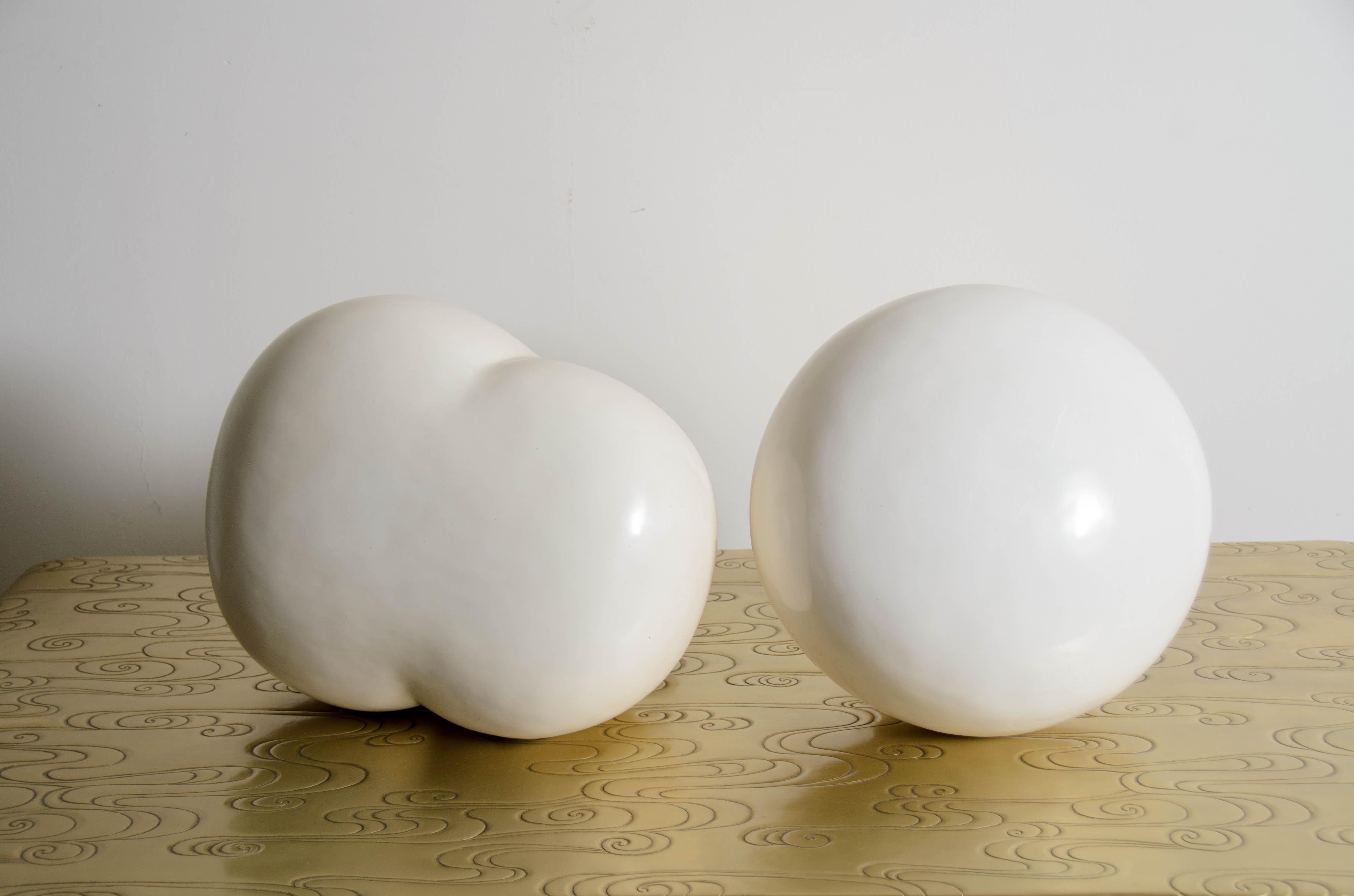 Contemporary Set of Mushroom Sculptures in Cream Lacquer by Robert Kuo, Limited Edition For Sale