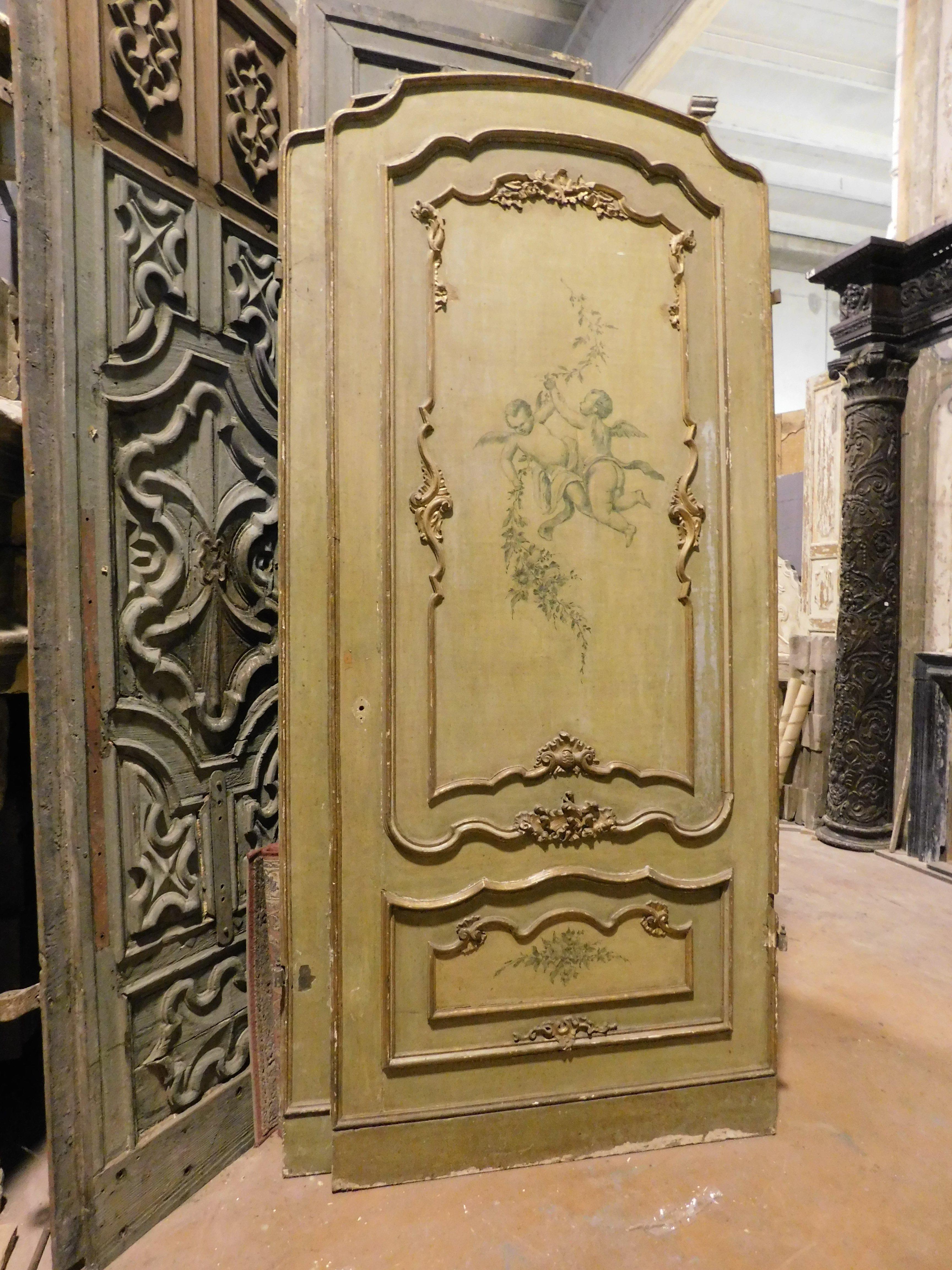 Hand-Carved set of N.9 lacquered and painted doors, different motifs, curtained, Italy