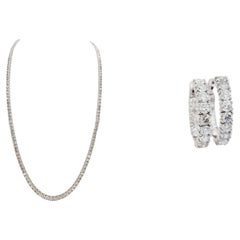 Set di collane e cerchi con diamanti naturali in oro bianco 14 carati