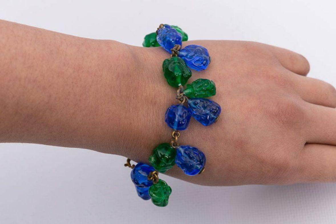 Ensemble de collier et bracelet de perles en verre baroque en vente 7